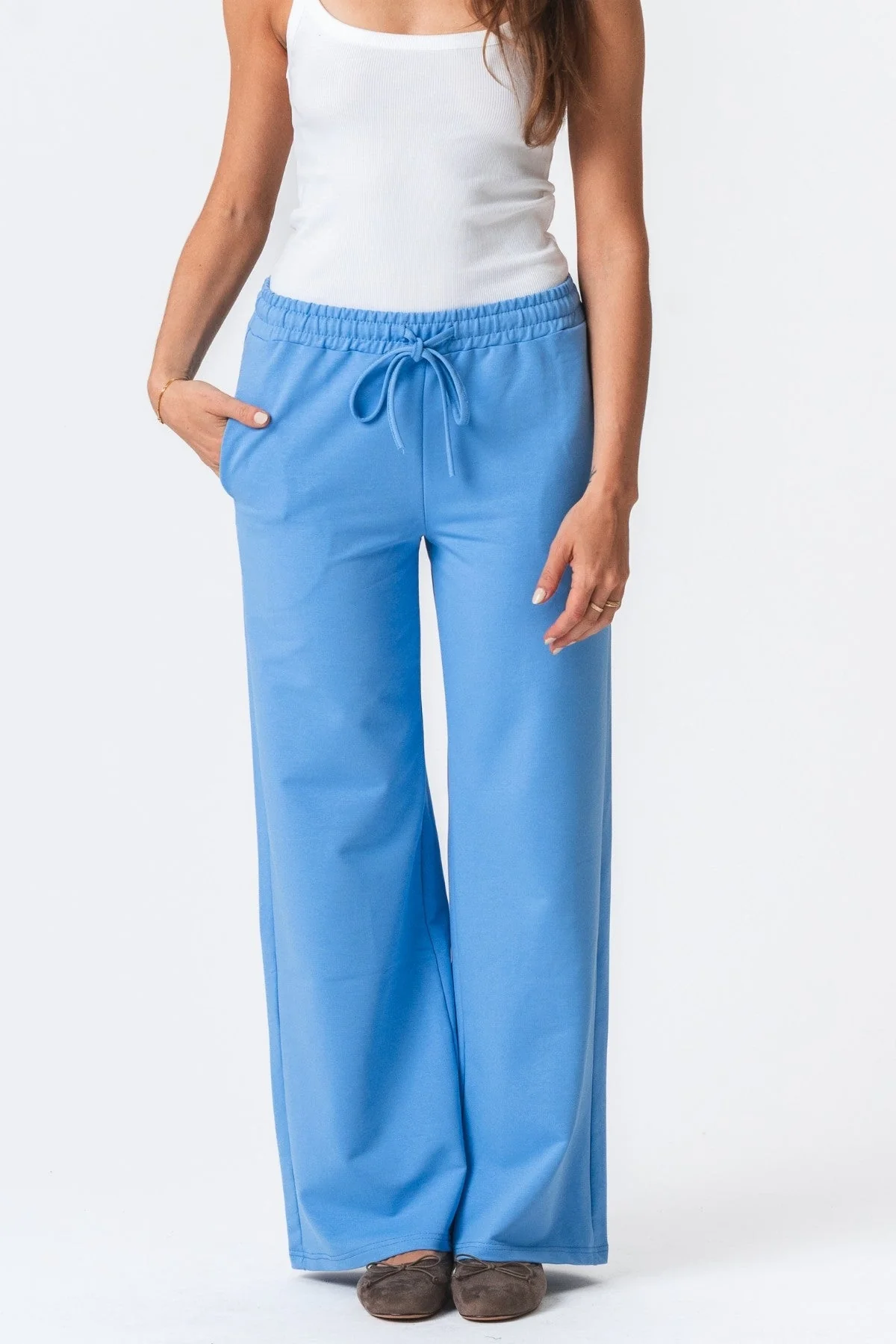 Jogginghosen weit - hellblau