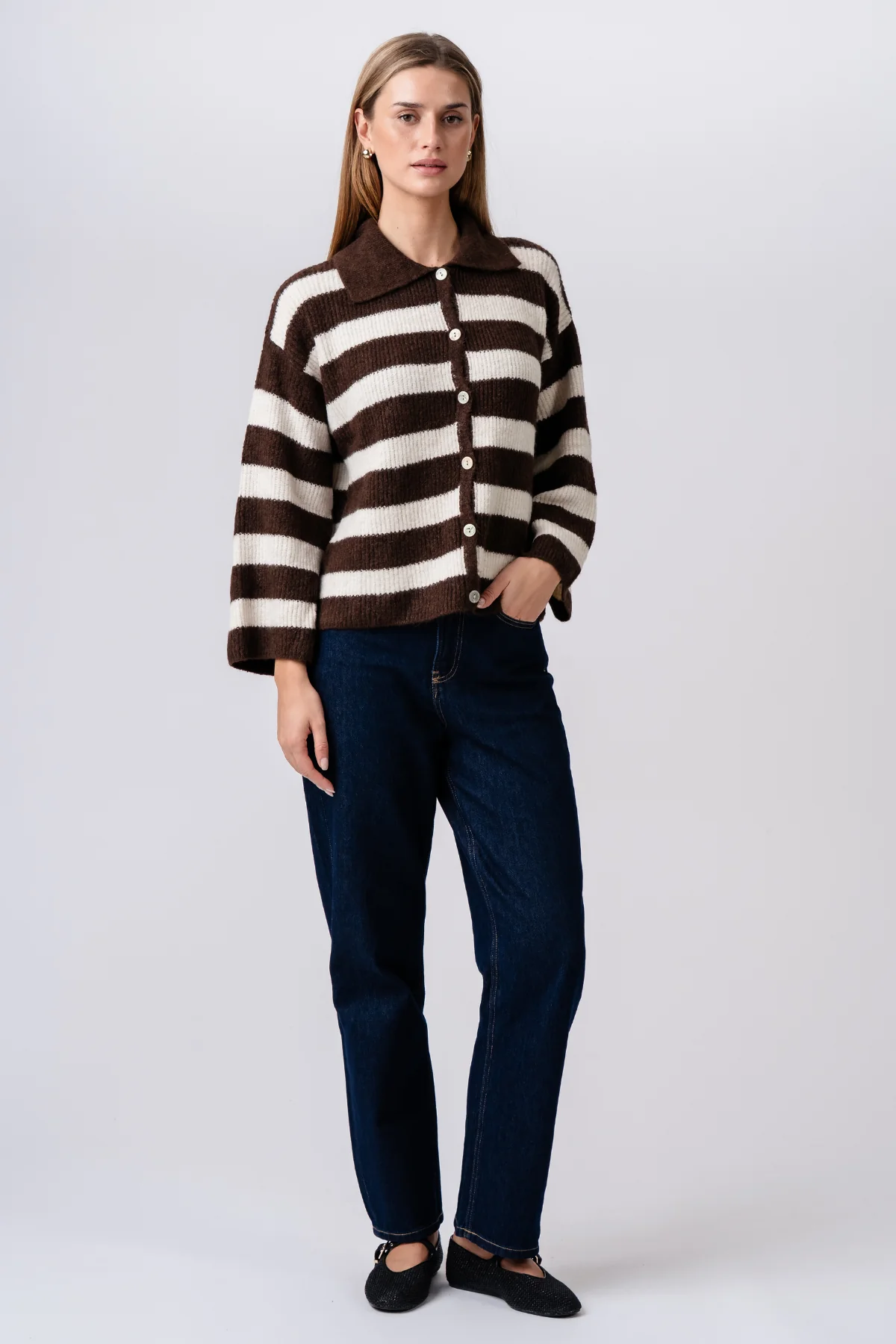 Josie Polo Knit – Braun/Gebrochenes Weiß - Image 5