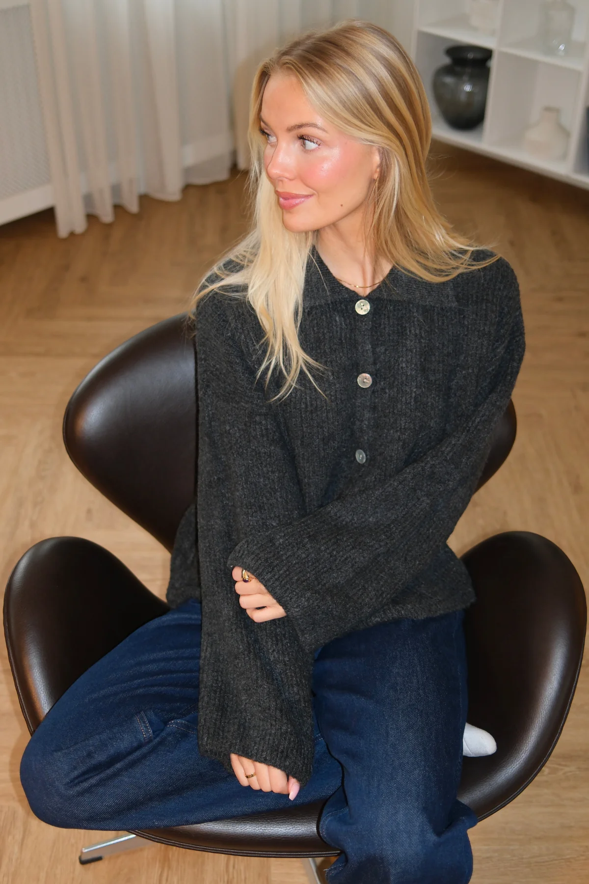 Josie Polo Knit – Graphit - Image 4