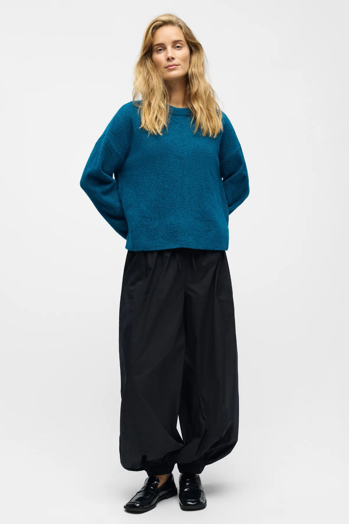 Juno O -Neck Strick - Legionblau Melange - Image 3