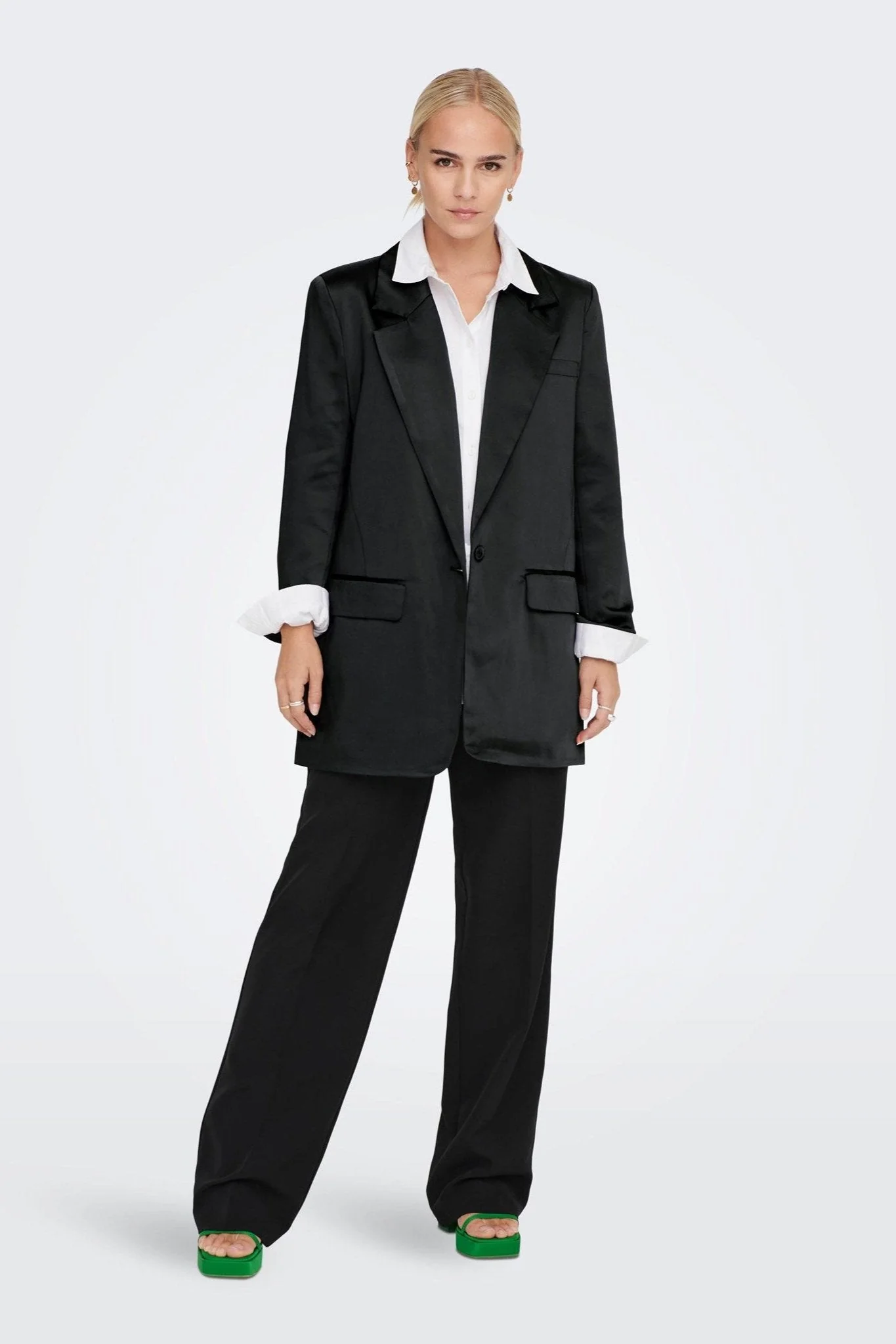 Lana -Mayra Blazer - sortieren - Image 3