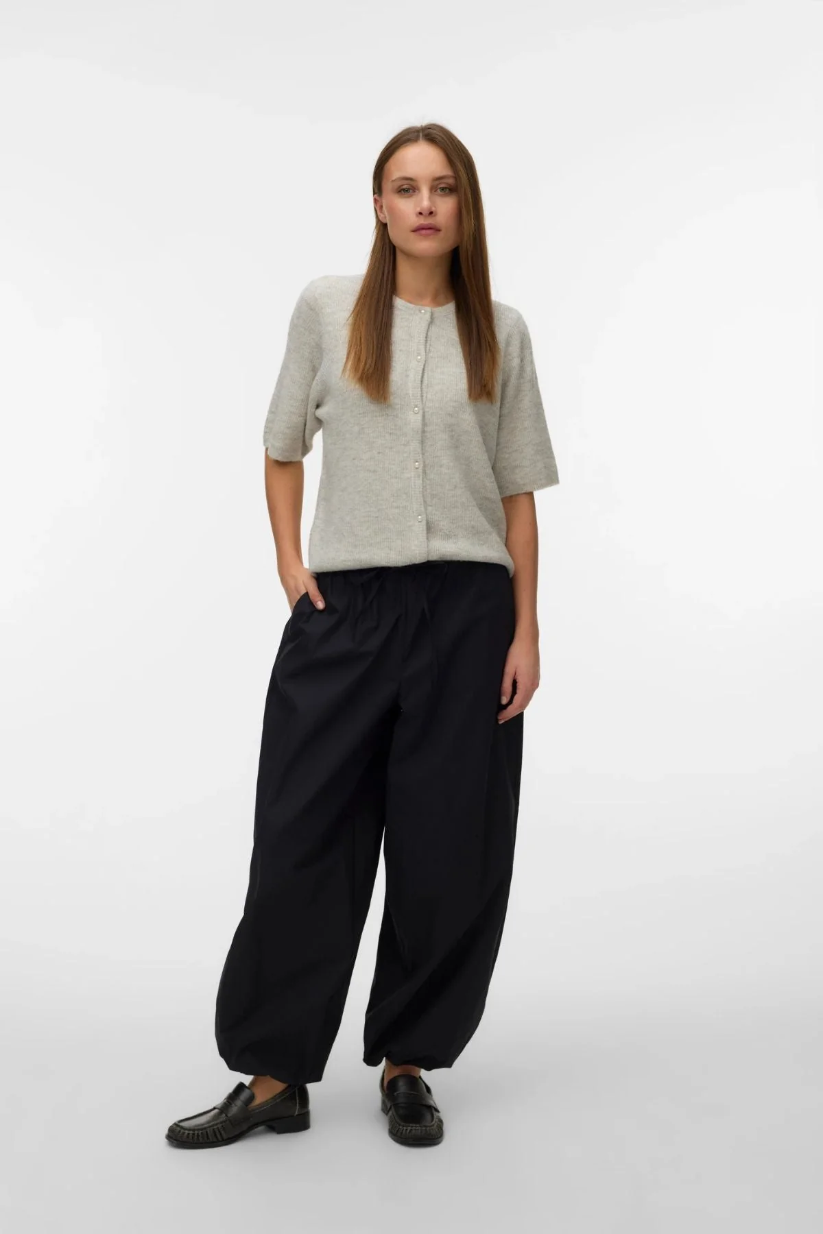 Lefile 2/4 O-Neck Pearl Cardigan – Hellgrau Melange - Image 2