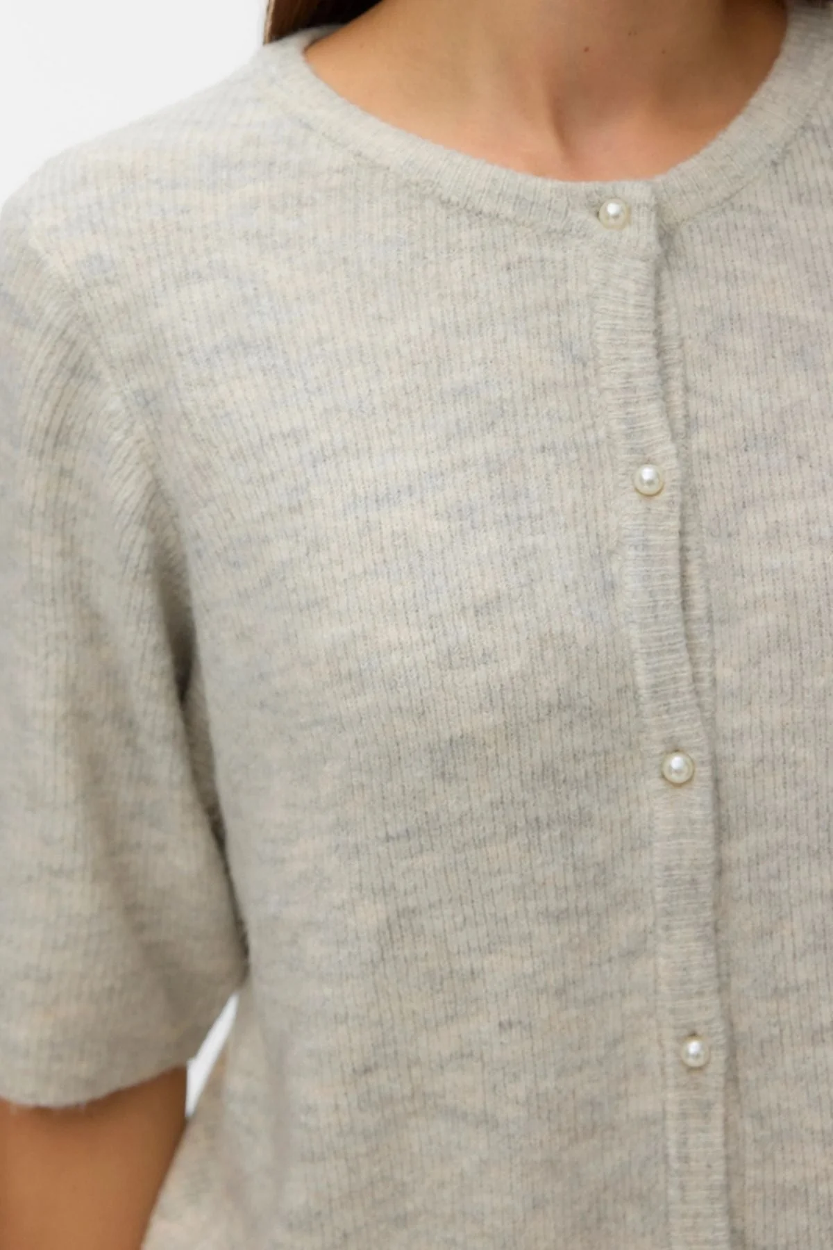 Lefile 2/4 O-Neck Pearl Cardigan – Hellgrau Melange - Image 4