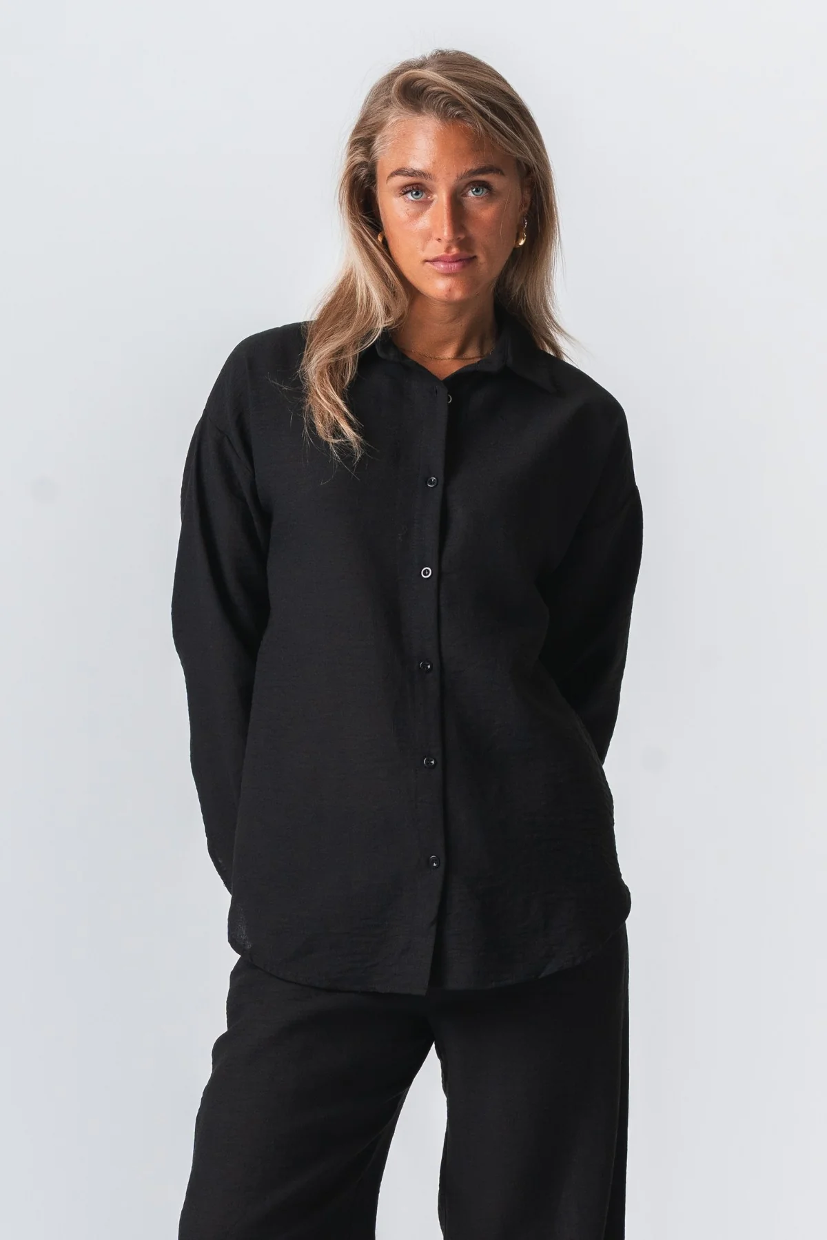 Lilly Pants + Lilly Shirt (schwarz) - Paketangebot - Image 5