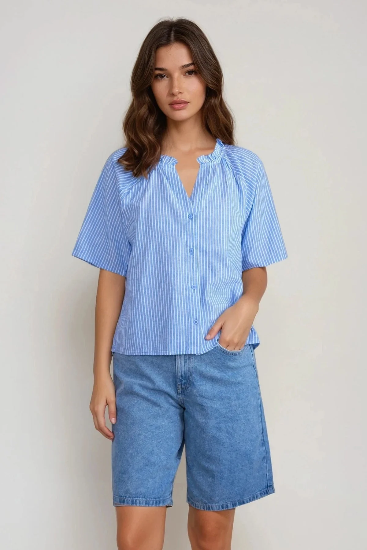 Linn Frill Top - Marina White - Image 3
