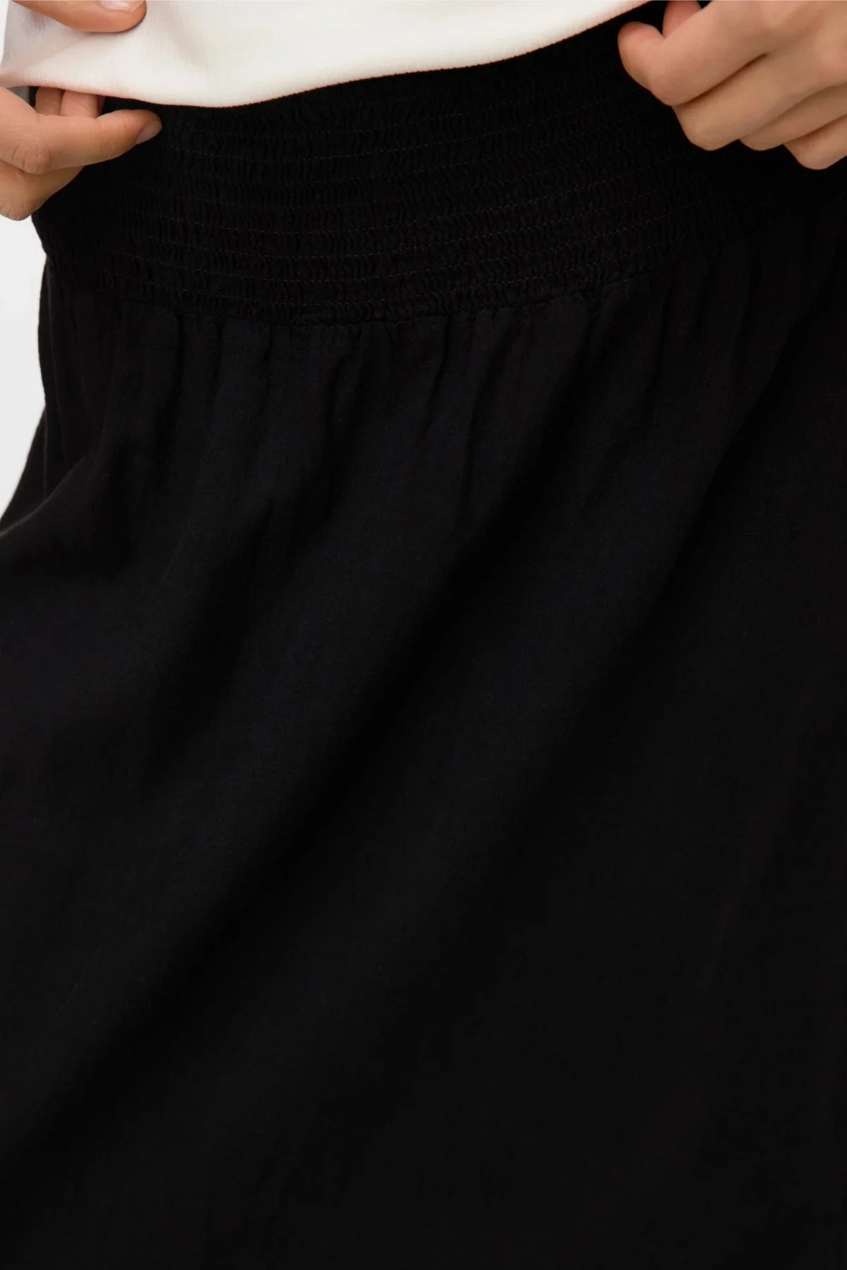 Linn Smock Anklrock - schwarz - Image 6