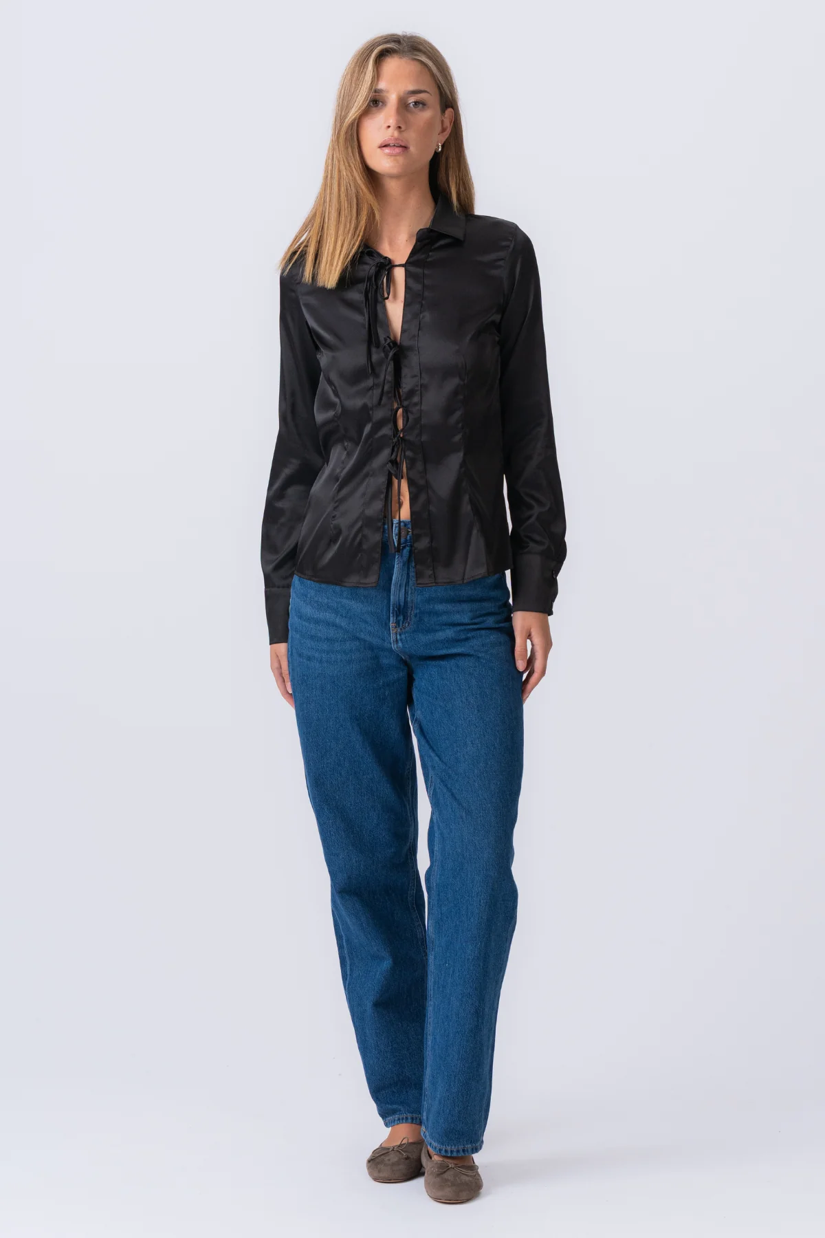 Lucy Tie Shirt - Schwarz - Image 3
