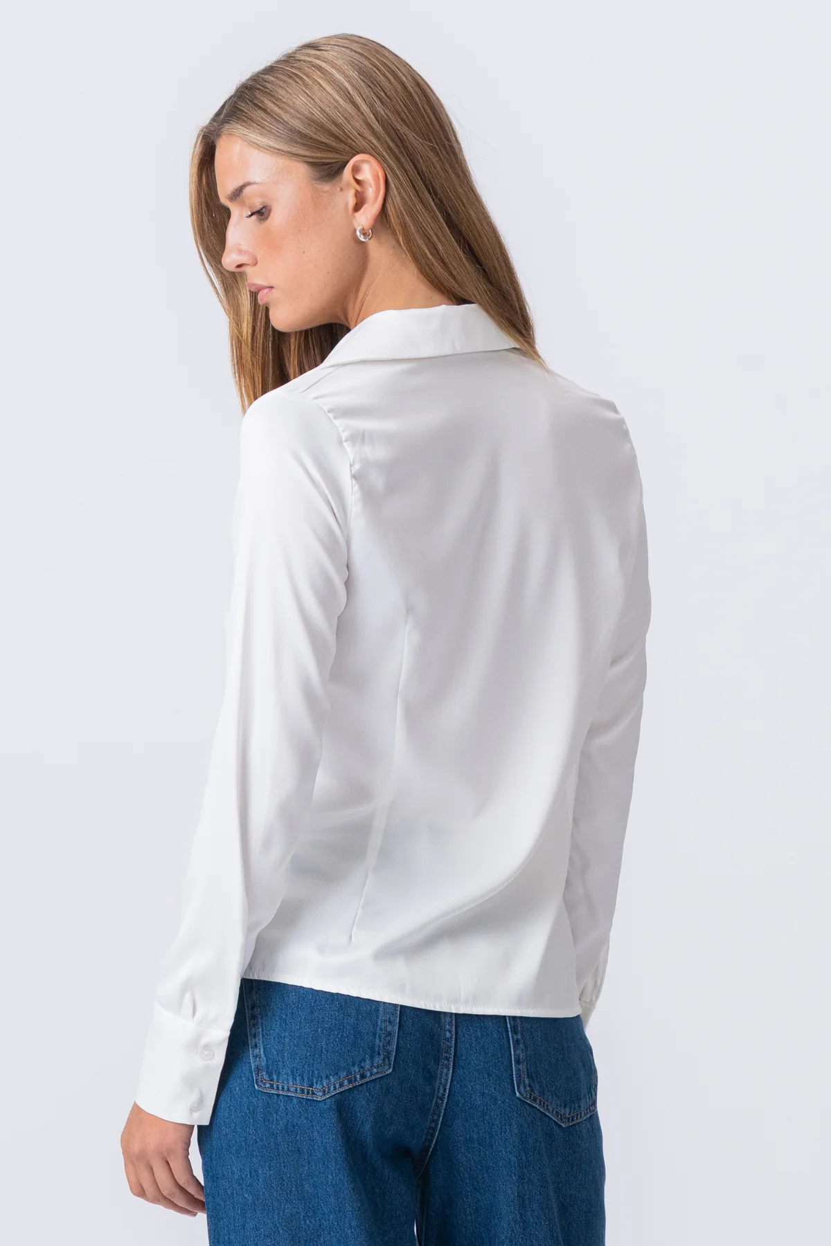 Lucy Tie Shirt - Weiß - Image 5