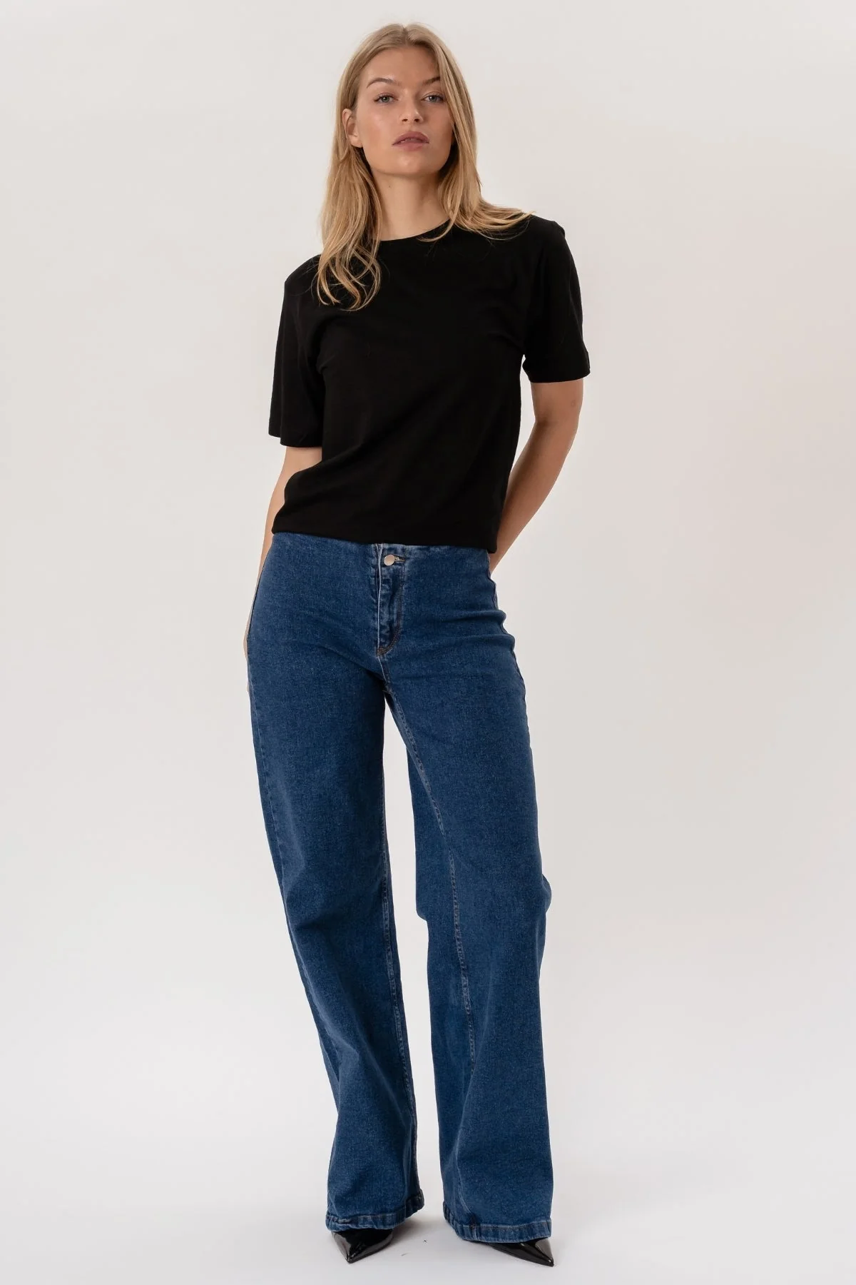 Miley Wide Jeans – Mittelblau - Image 4