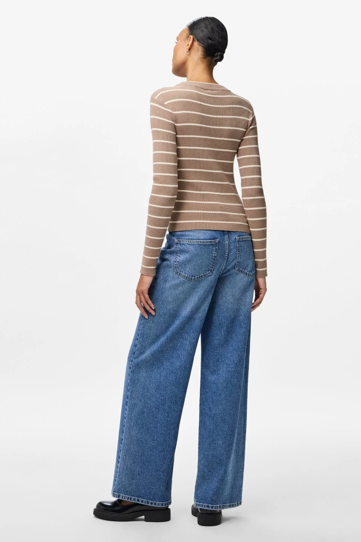 Mira New O-Neck Strick – Greige/Birke - Image 4