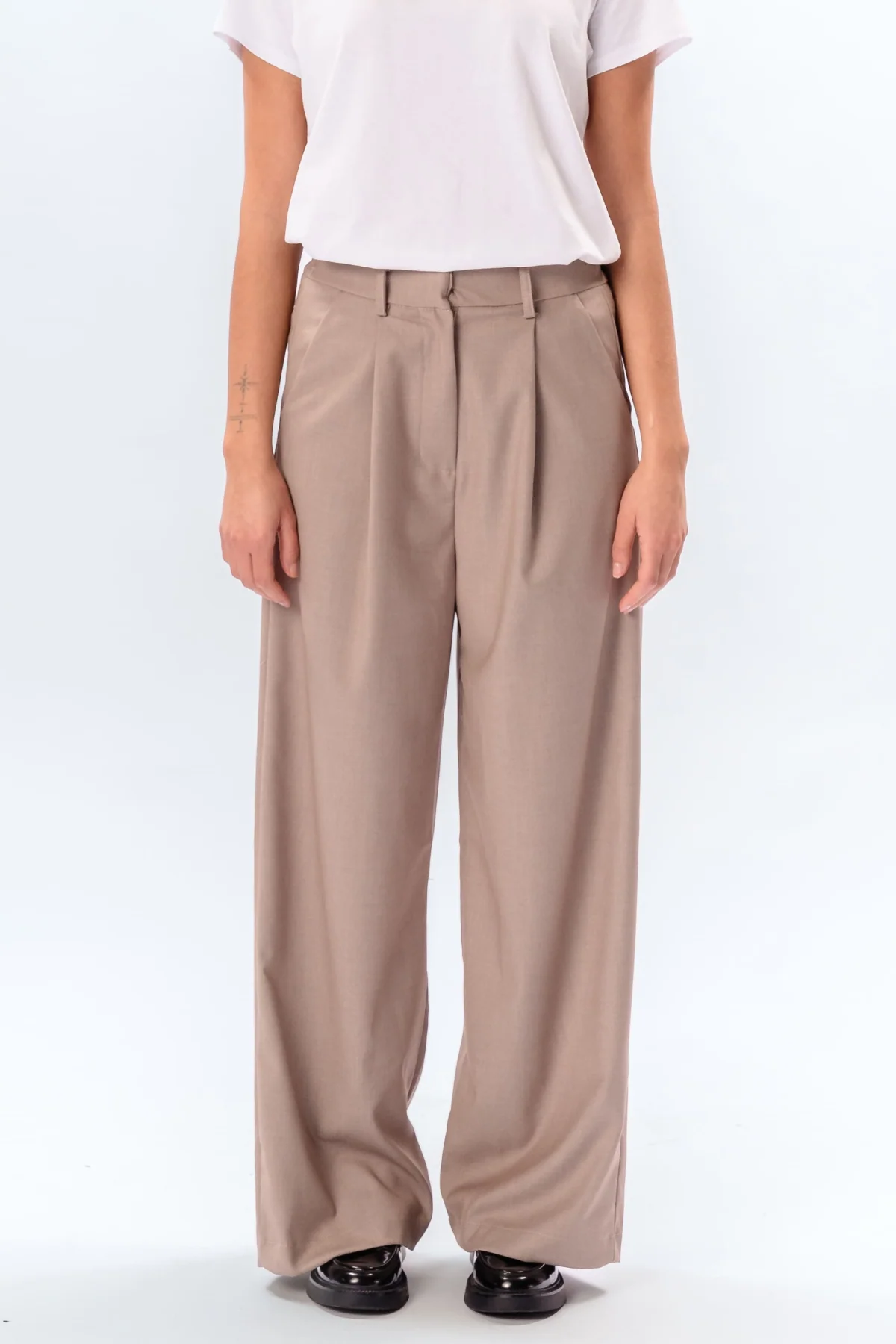 Nadia Pants - Beige