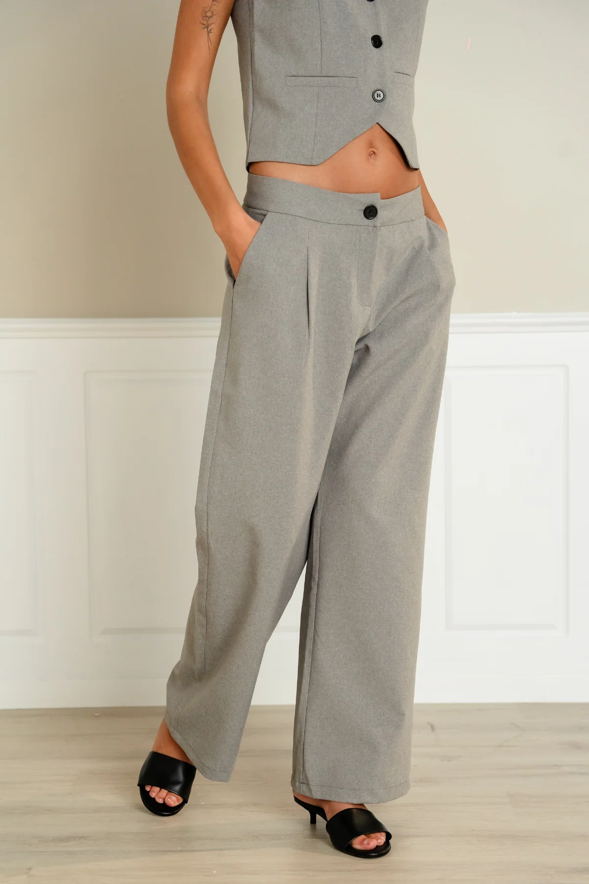 Natalie Pants - Hellgrau - Image 3