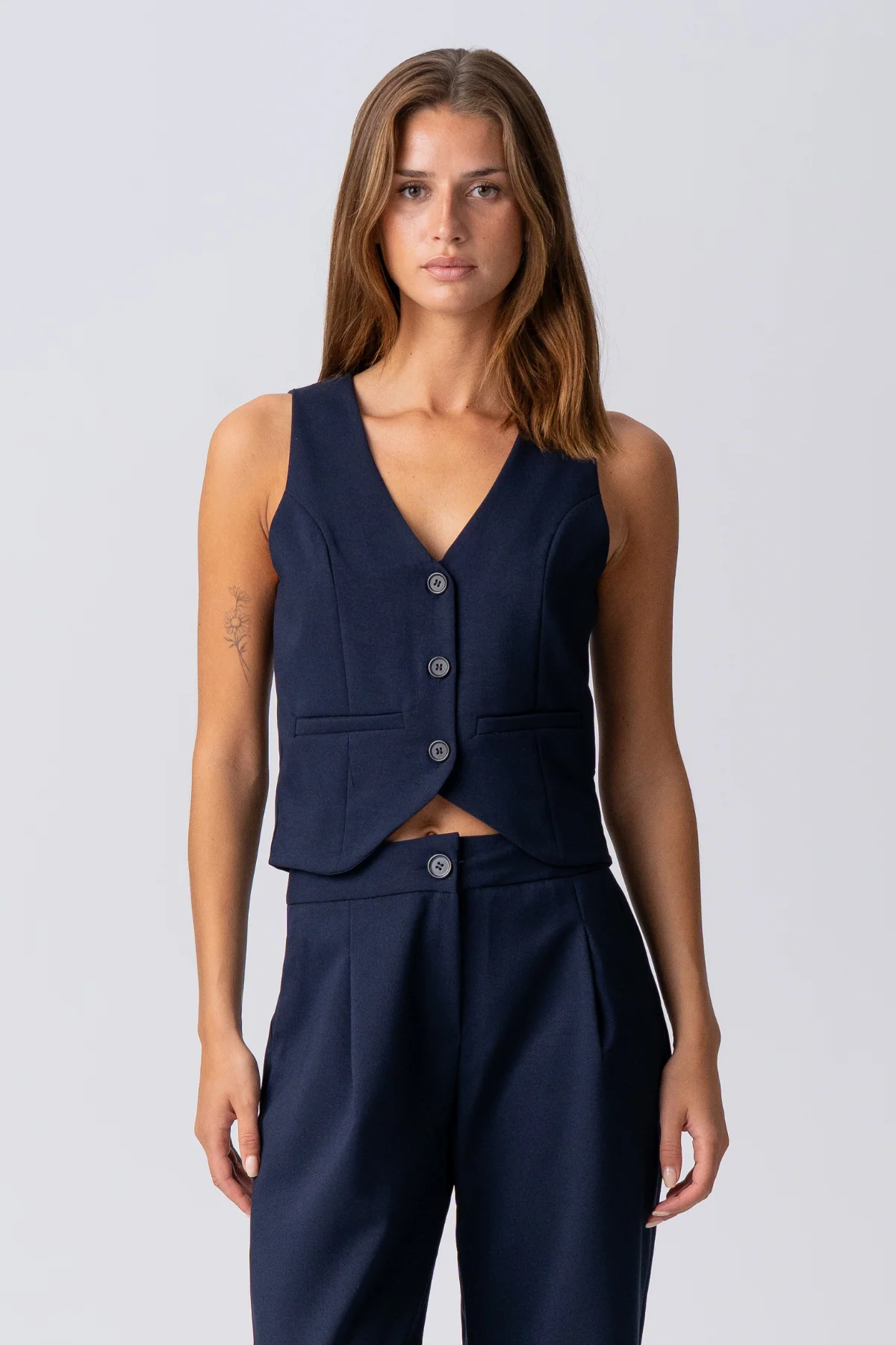 Natalie Vest und Pants (Schwarz) - Paketangebot - Image 5