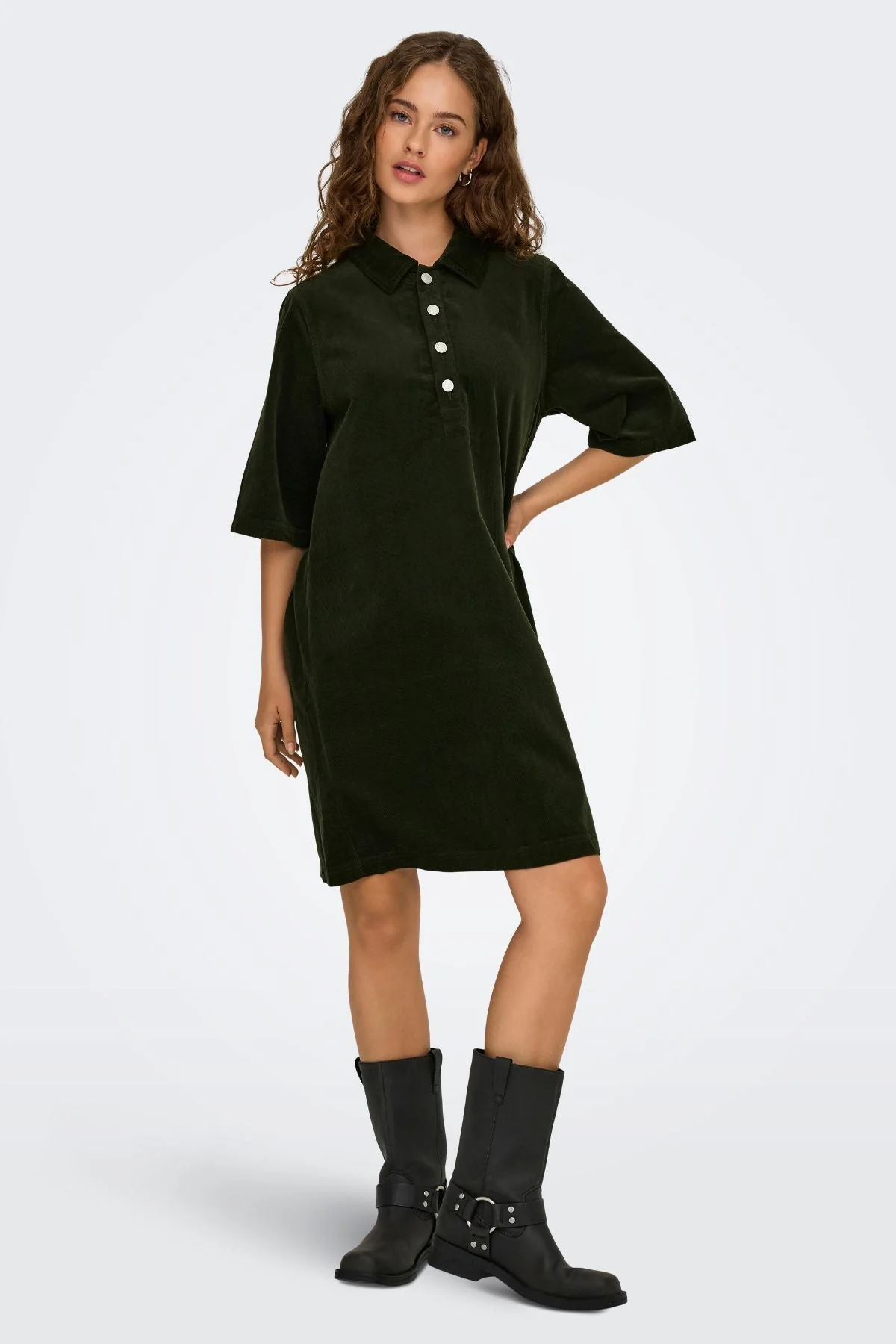 Nessa Cord -Kleid - Kolophonium - Image 4