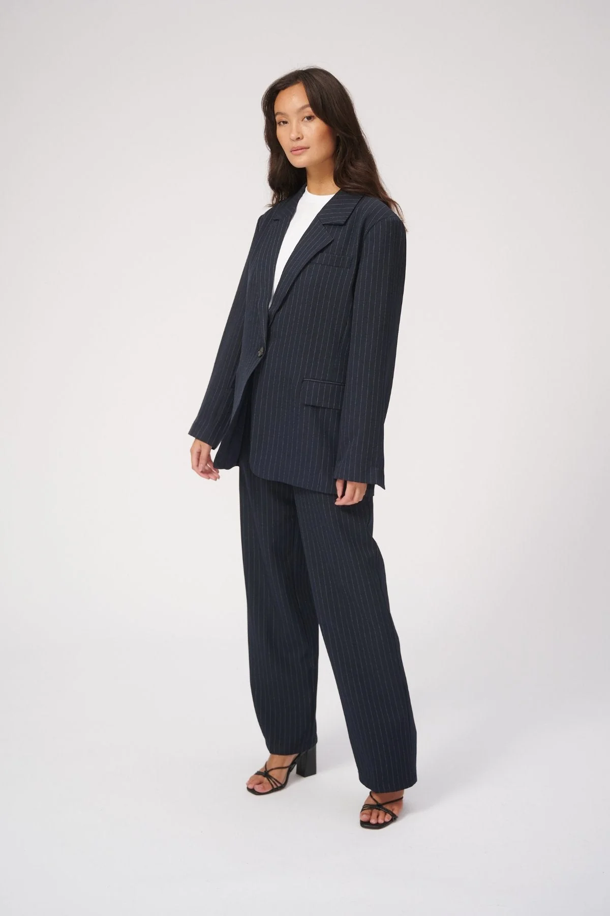 Oversized Anzug (Navy Nadelstreifen) - Paketangebot - Image 6