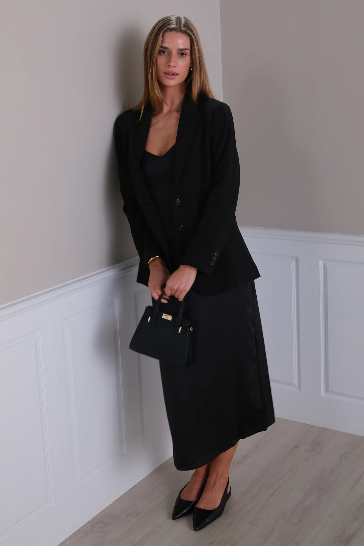 Blazer mit klassischer Passform - Schwarz - Image 3