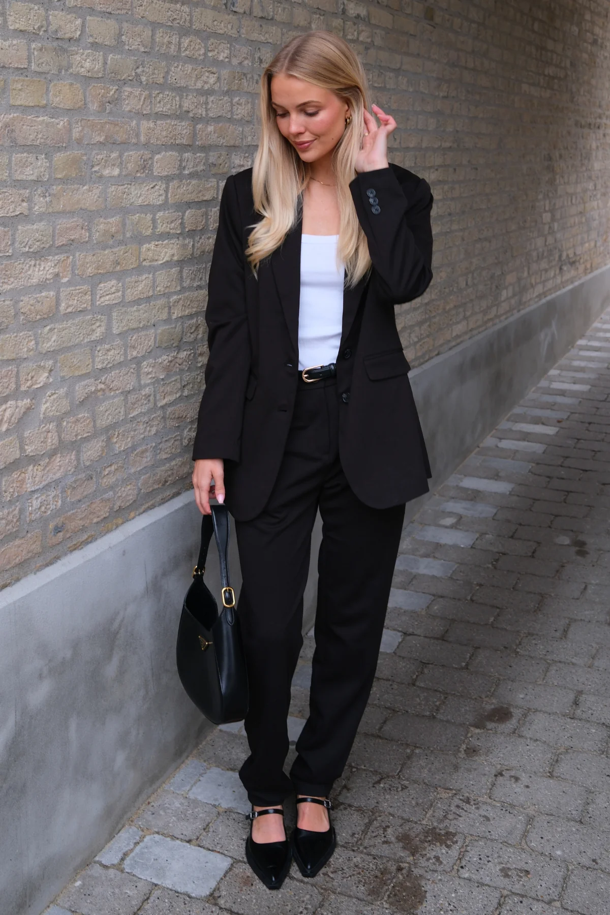Blazer mit klassischer Passform - Schwarz - Image 6