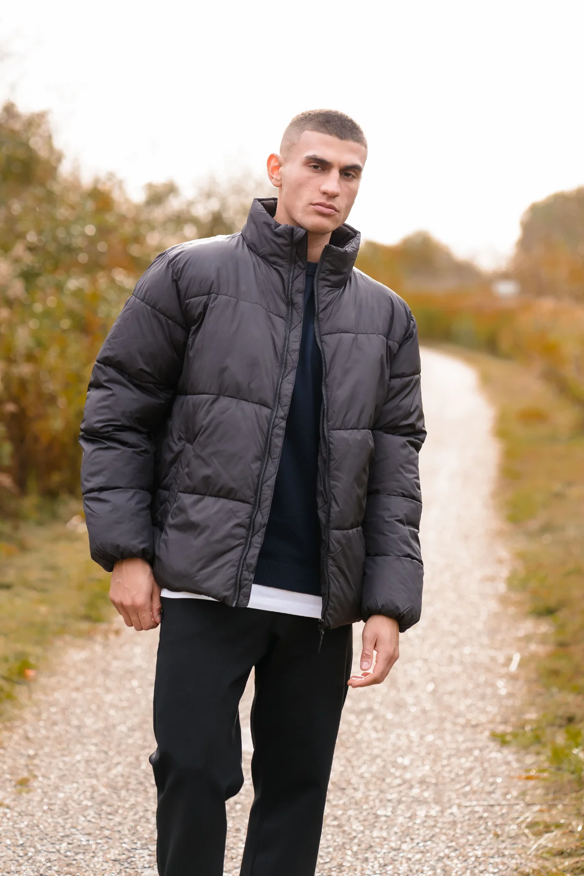Pufferjacke - Schwarz - Image 3