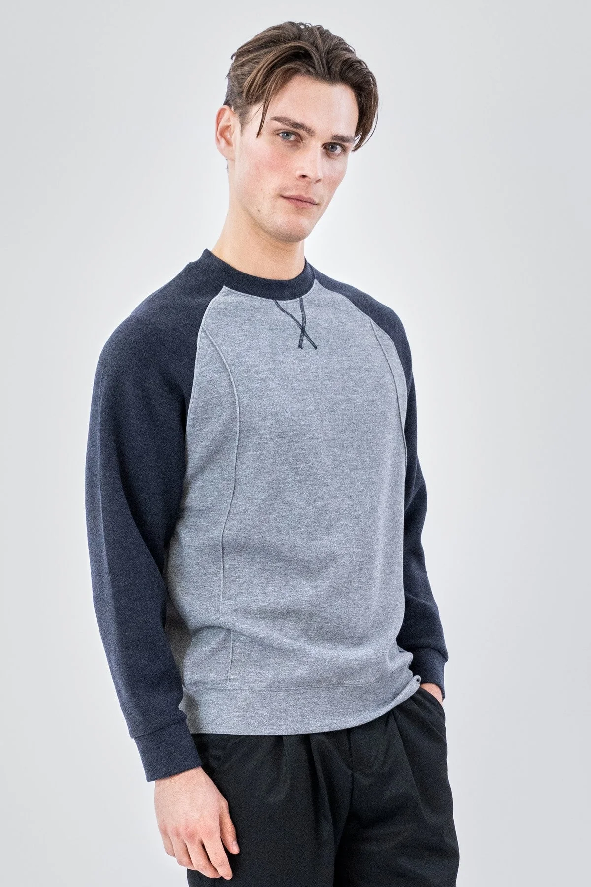 Pullover mit Raglanärmeln – Aschgrau