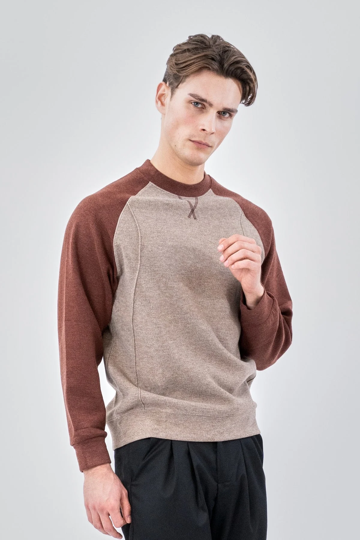 Pullover mit Raglanärmeln – Braun