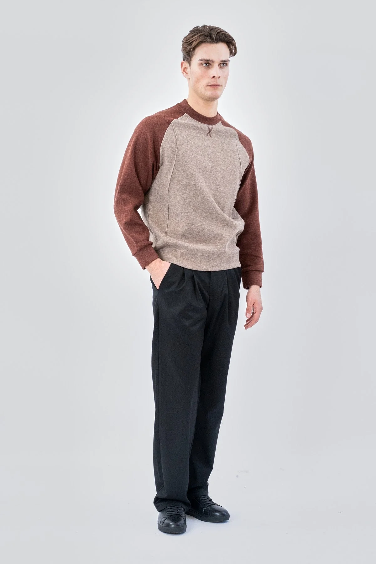 Pullover mit Raglanärmeln – Braun - Image 3