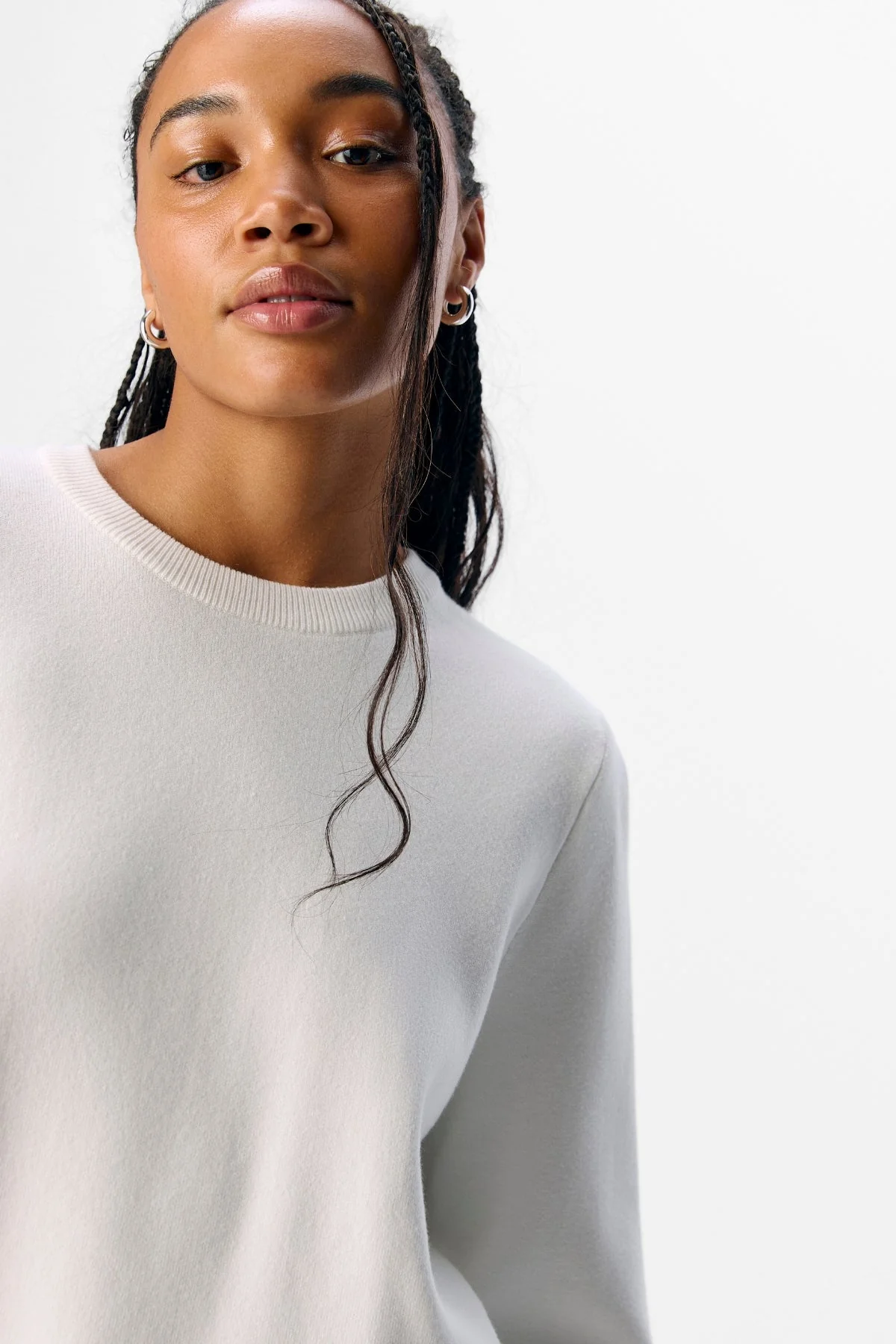 Reynard O-Neck Pullover – Cloud Dancer - Image 3