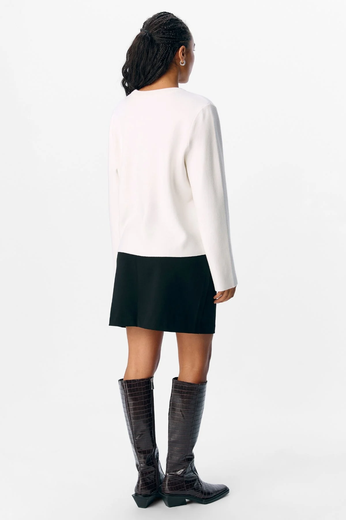 Reynard O-Neck Pullover – Cloud Dancer - Image 4
