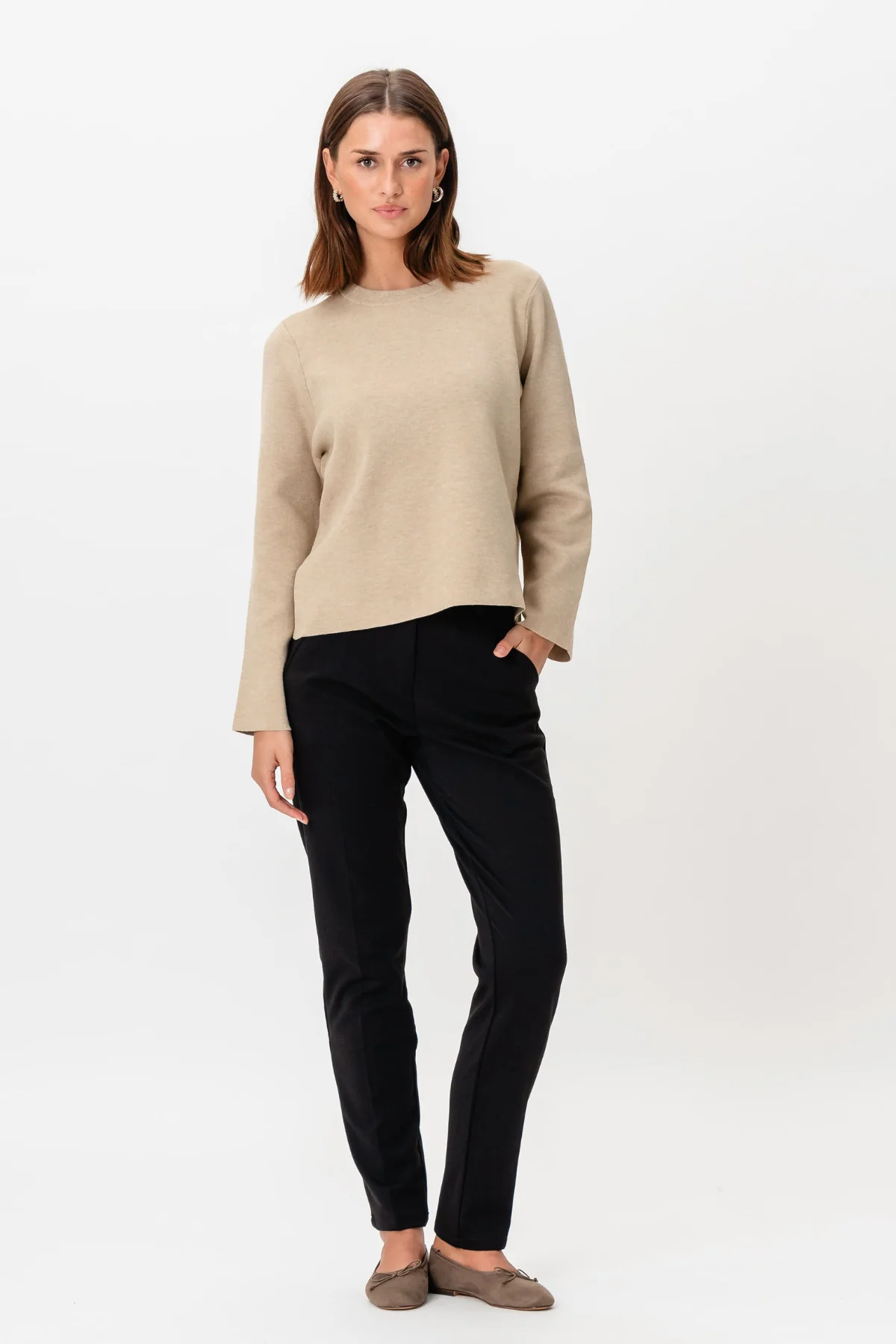 Reynard O -Neck Pullover - Humus - Image 6