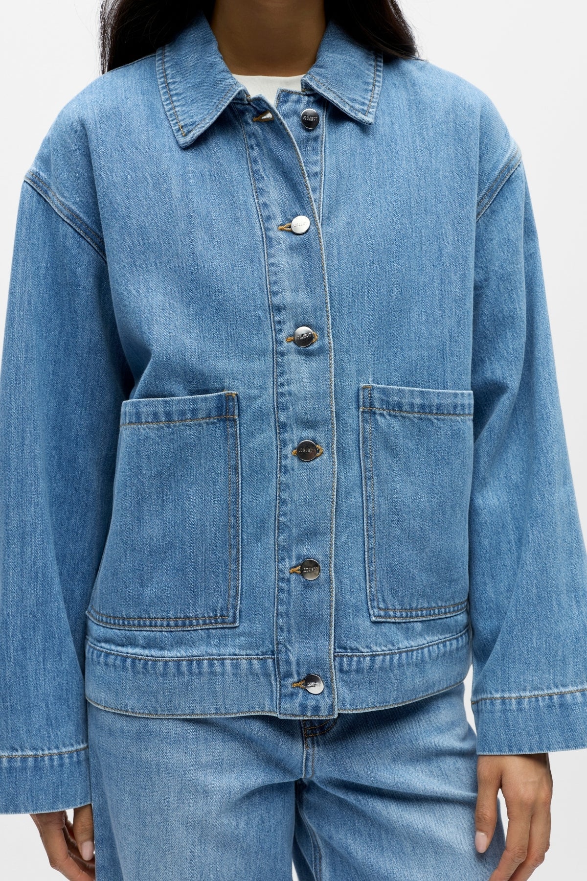 Rosie Overshirt – Hellblauer Denim - Image 4