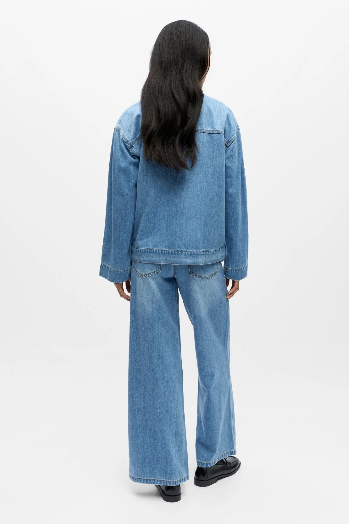 Rosie Overshirt – Hellblauer Denim - Image 5
