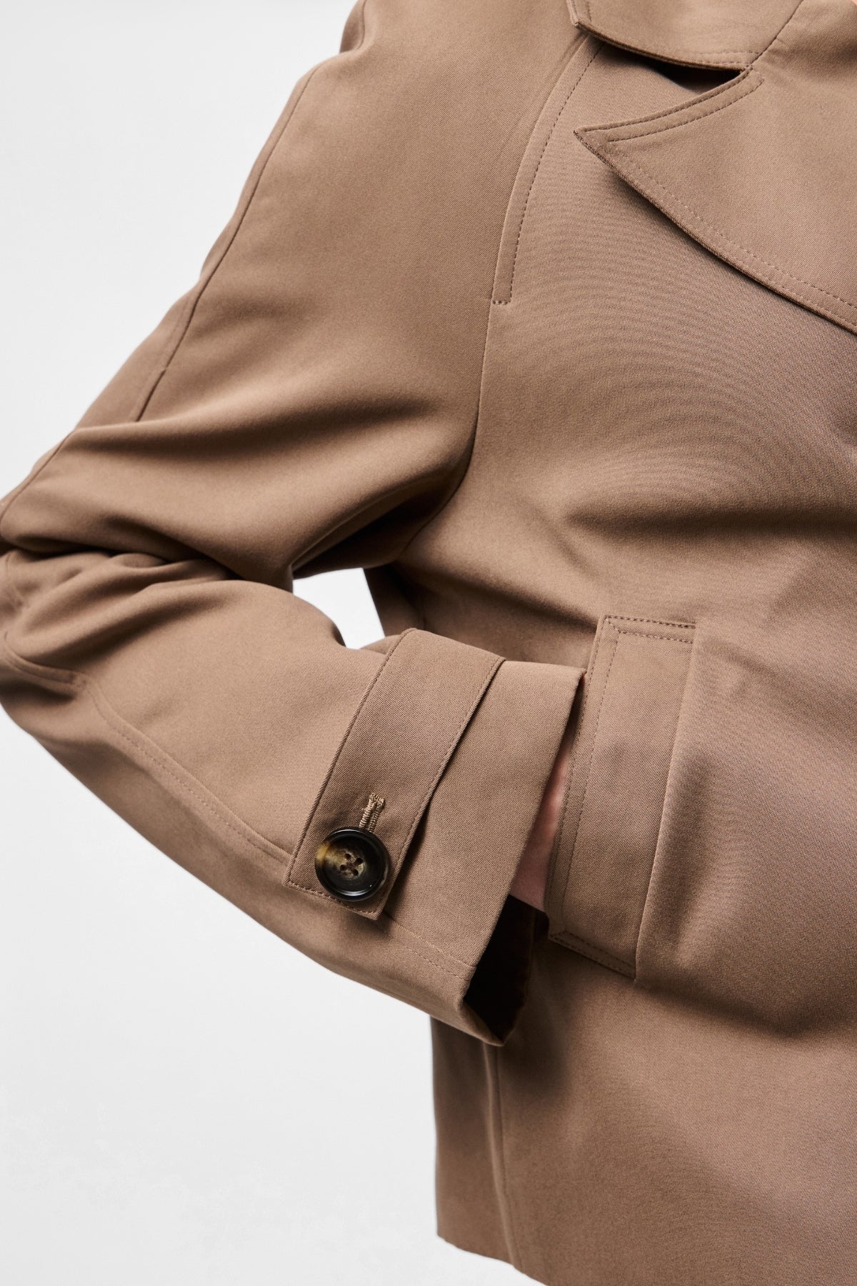 Scarlett Kurzer Trenchcoat – Braune Linsen - Image 3