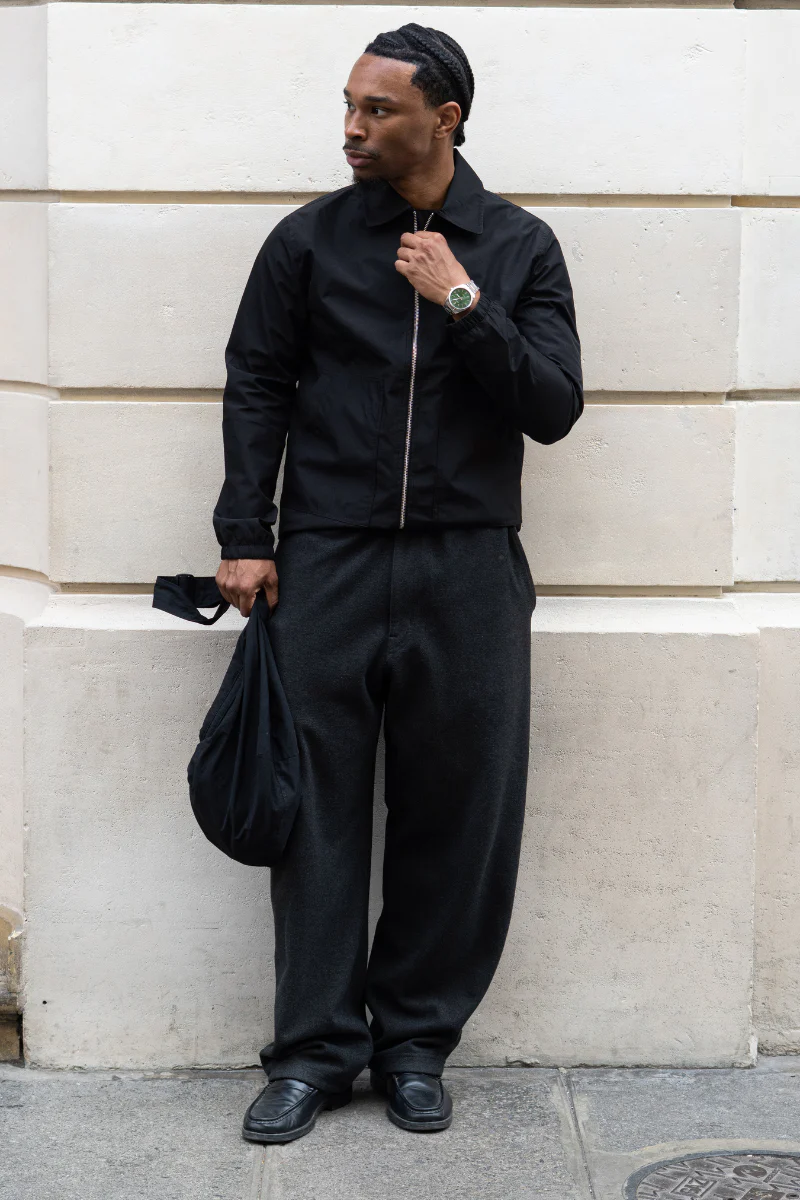 Kurze Reißverschlussjacke - Schwarz - Image 6