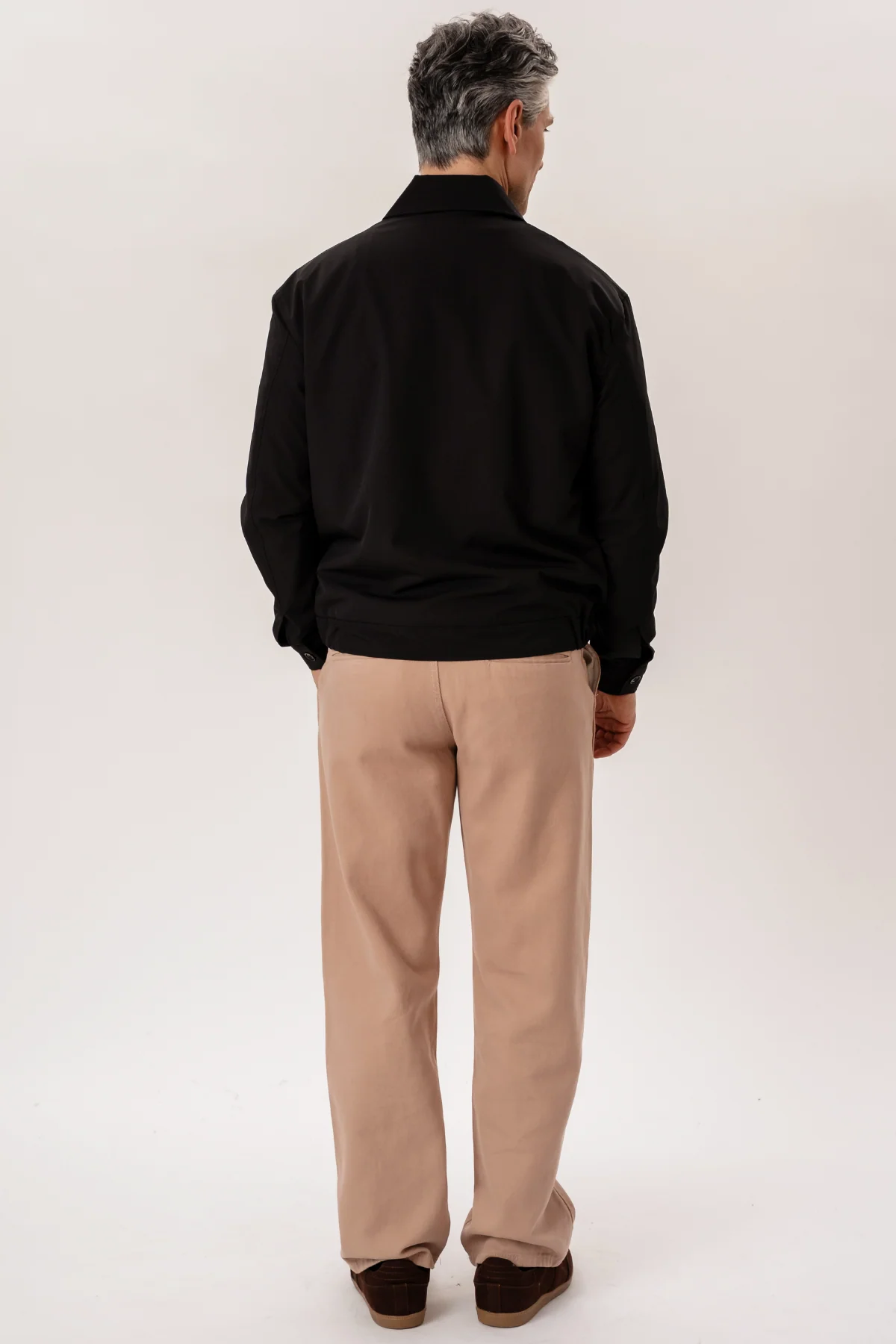 Kurze Reißverschlussjacke - Schwarz - Image 8