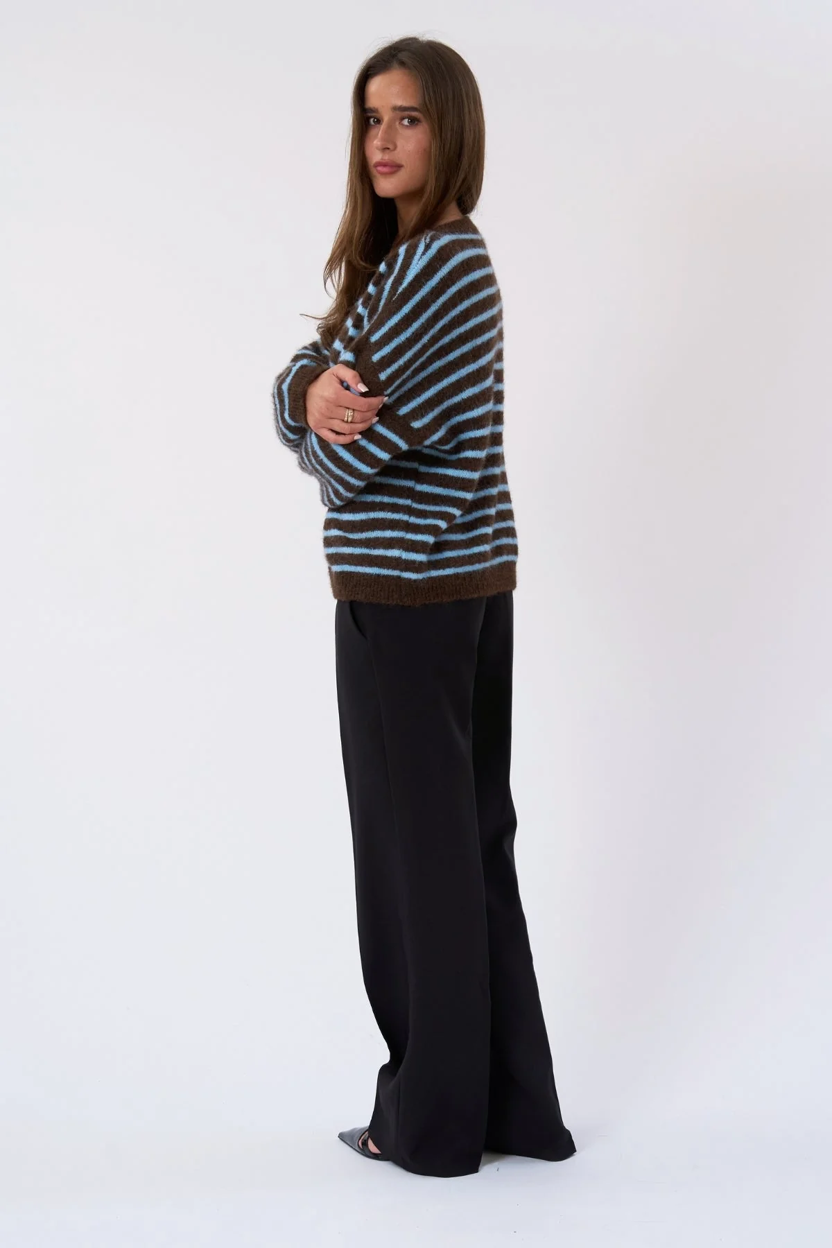 Sienna gestreifter Strick – Schokolade/Hellblau - Image 3