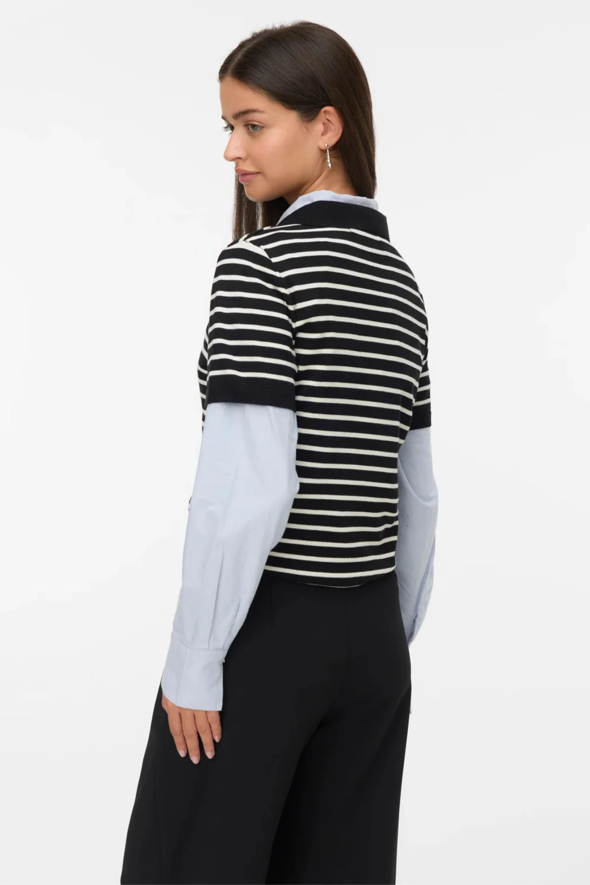 Silje Poloneck Pullover - Schwarz - Image 4