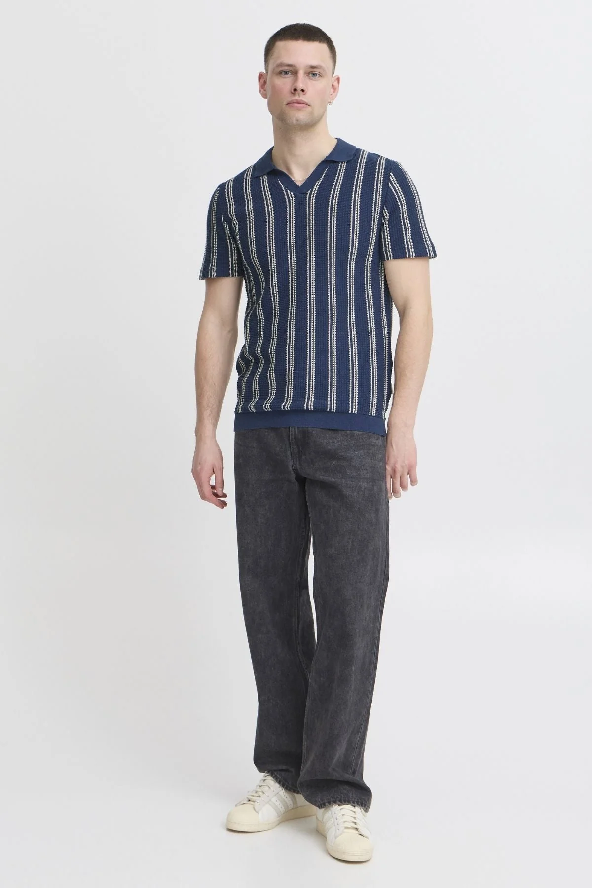 Streifenpullover - Blau - Image 5