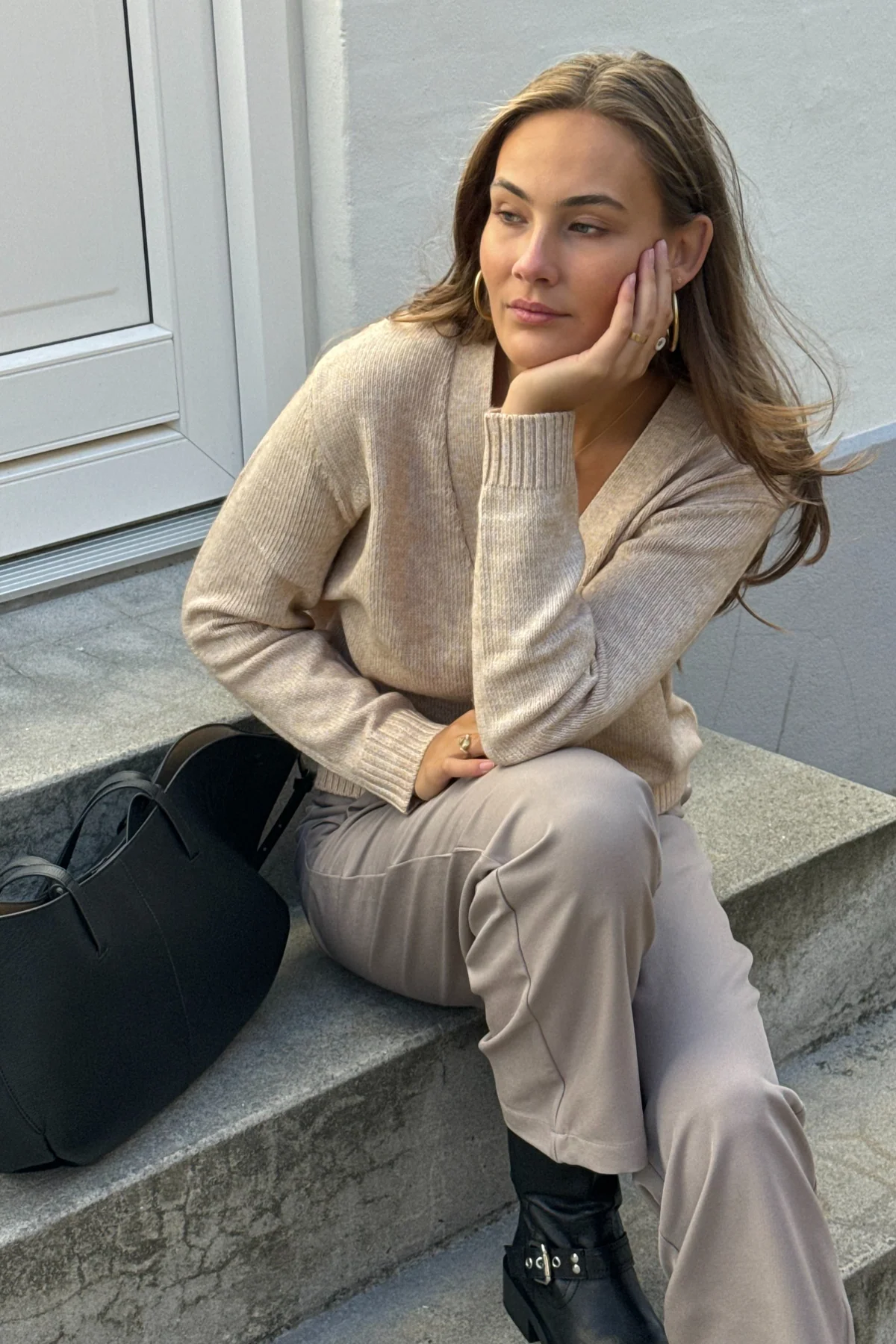 Strickjacke - Beige - Image 5