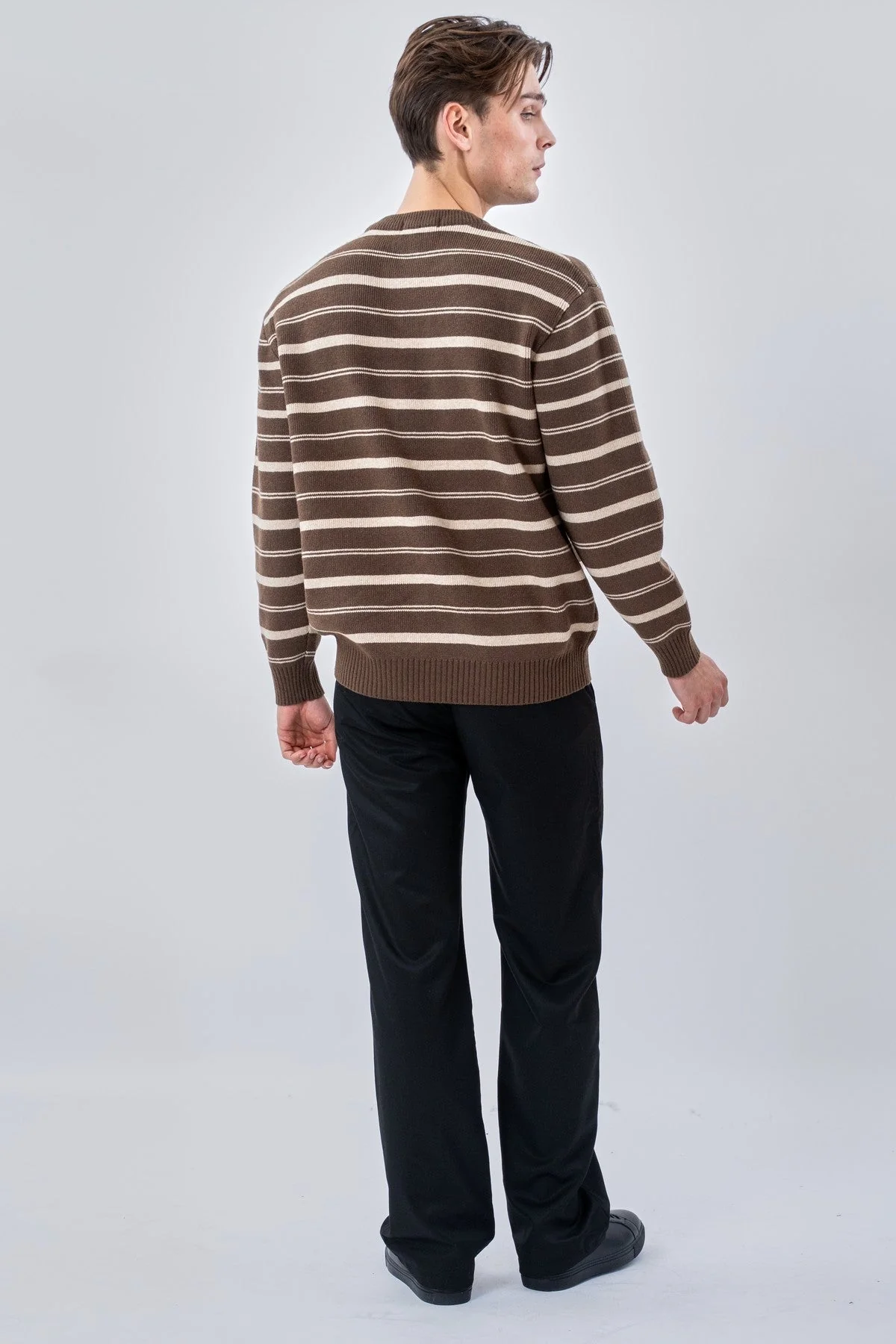 Gestreifter Pullover – Khaki - Image 3