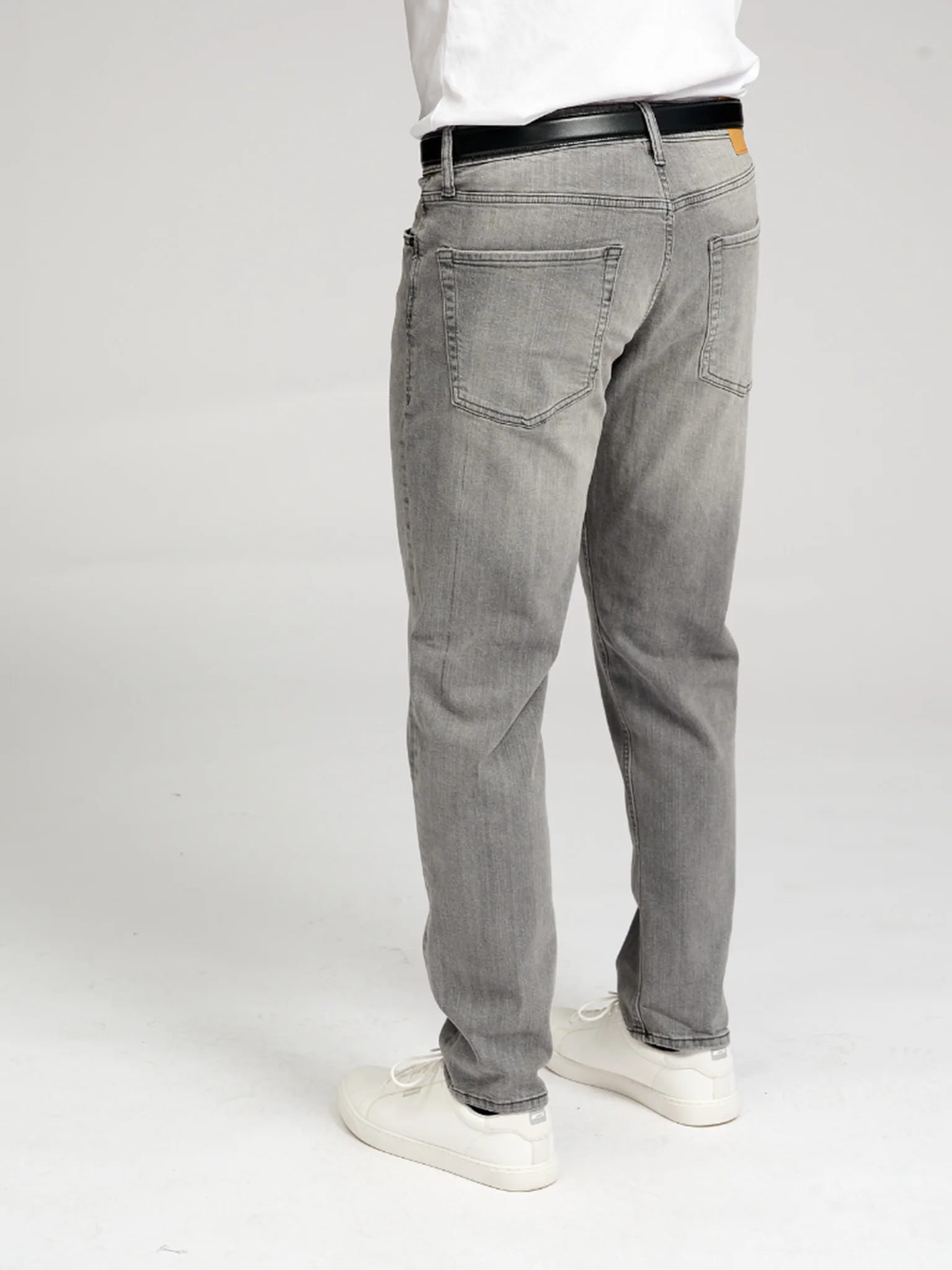 The Original Performance Jeans (Regular) - Grauer Denim - Image 6