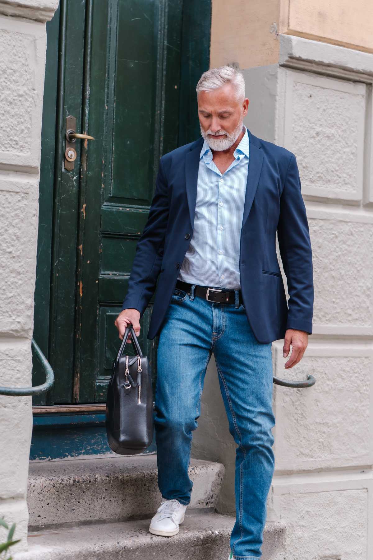 The Original Performance Jeans (Regular) - Mittelblauer Denim - Image 4