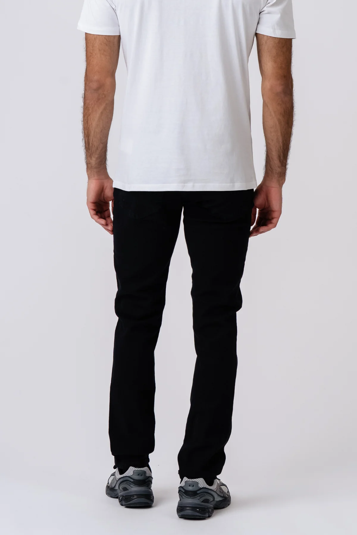 The Original Performance Jeans (Regular) - Schwarzer Denim - Image 4