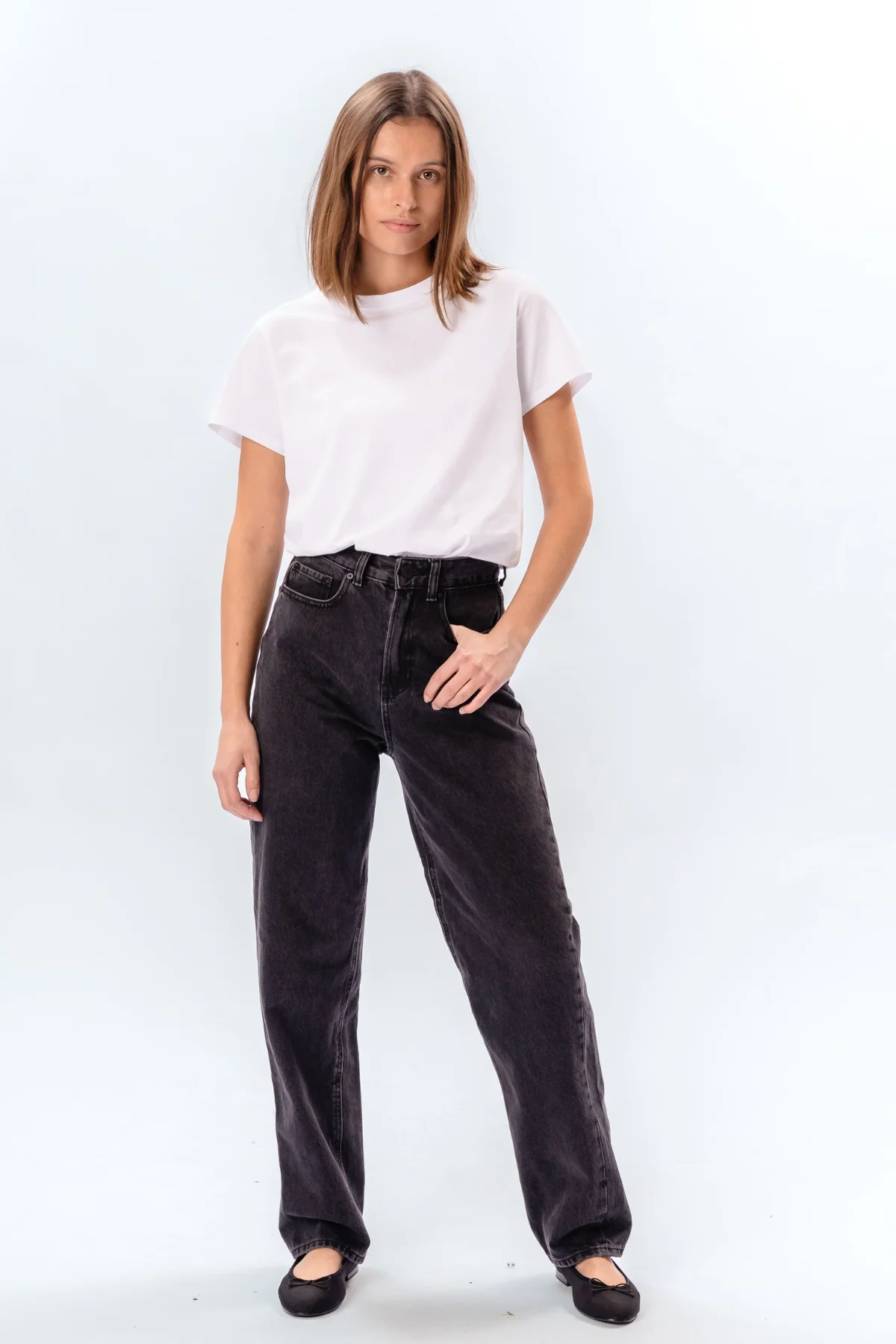 The Original Performance Lose Jeans - schwarzer Denim gewaschen - Image 7