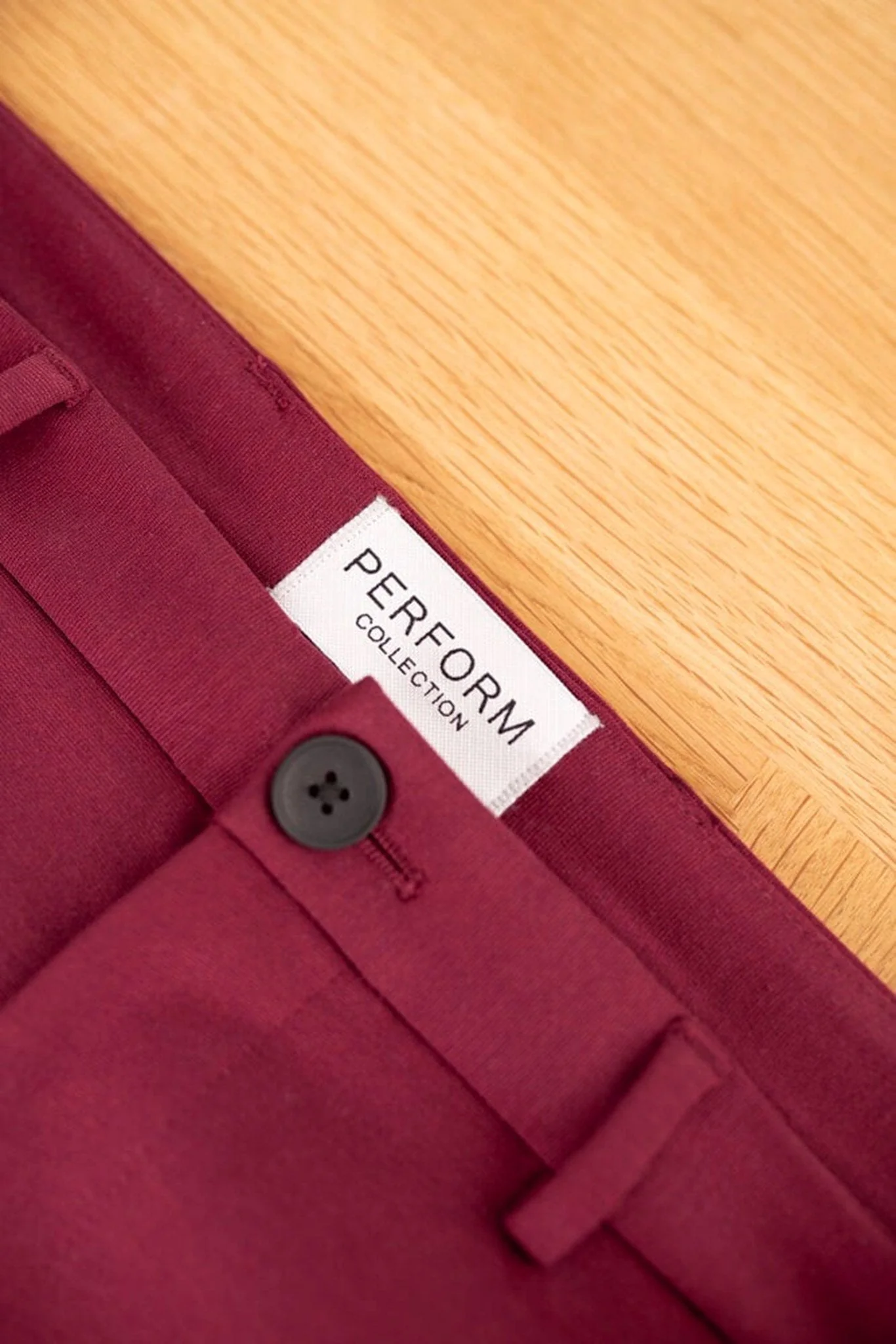 The Original Performance Pants - Dunkelrot - Image 9