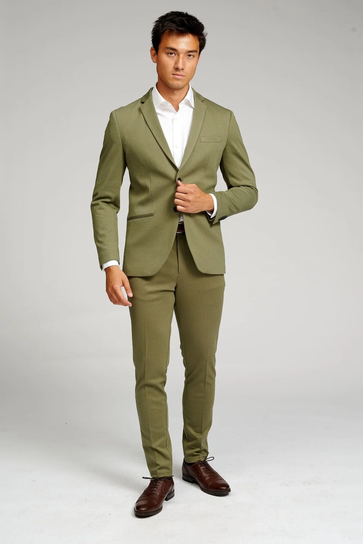 The Original Performance Suit™️ (Olive) + Krawatte - Paketangebot (V.i.p) - Image 4