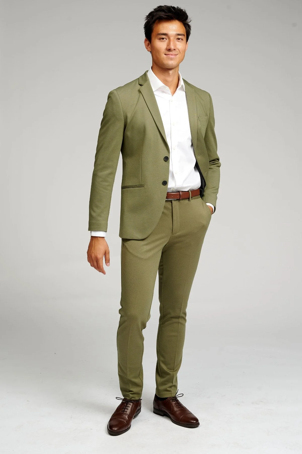 The Original Performance Suit™️ (Olive) + Krawatte - Paketangebot (V.i.p) - Image 5