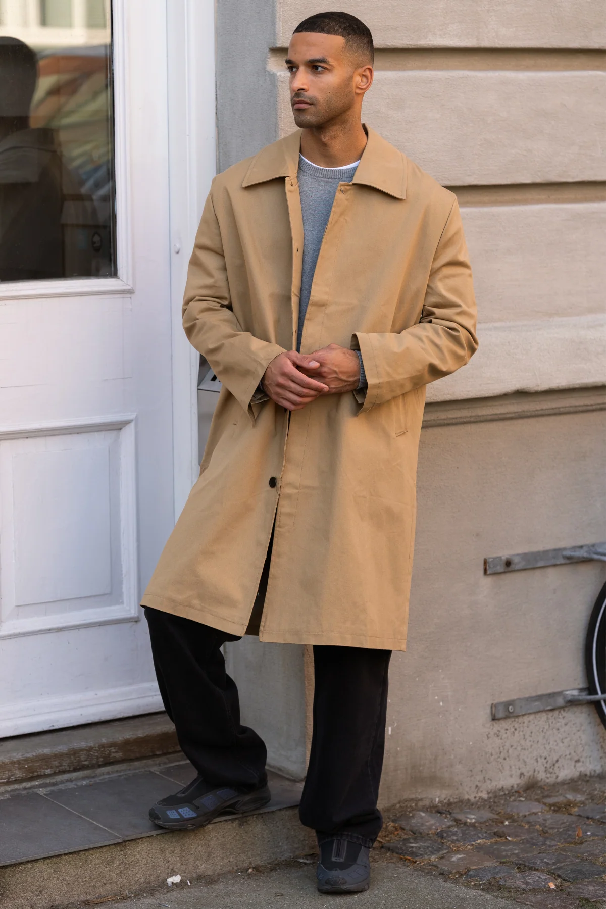 Philip Trenchcoat - Beige - Image 3