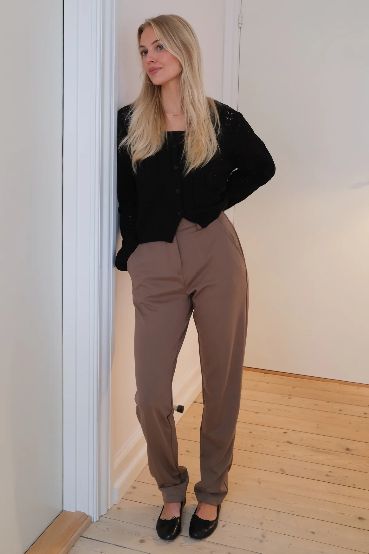 Virginia Strick Cardigan - Schwarz - Image 2