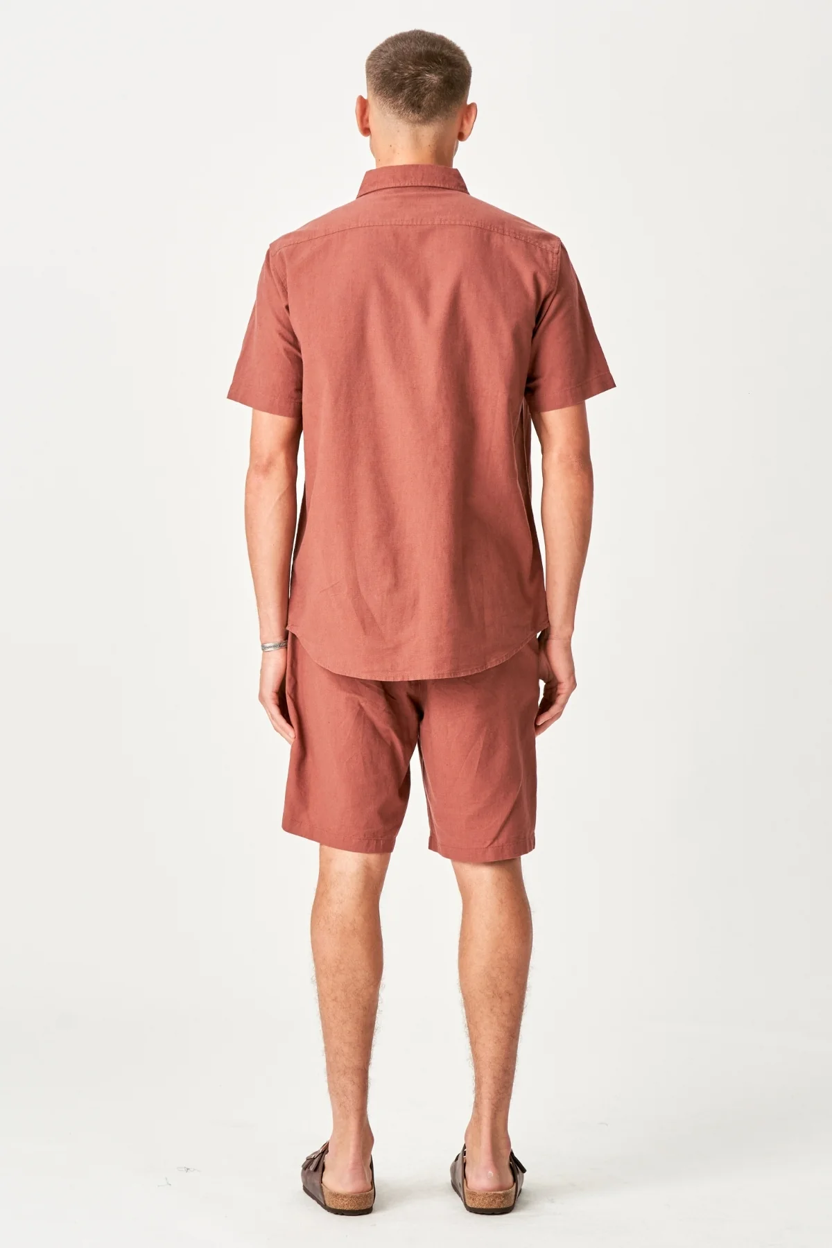 Wäsche mit kurzärärmernem Hemd + Leinen Shorts - Terrakotta (Paketangebot) - Image 4