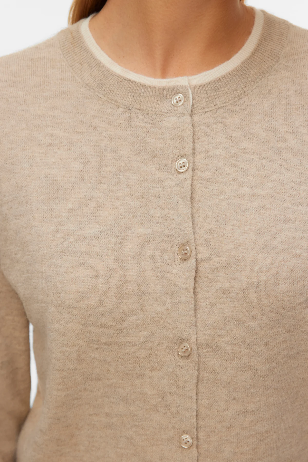 Wundervoller O-Neck Cardigan - Silver Mink Melange m. Birke - Image 3
